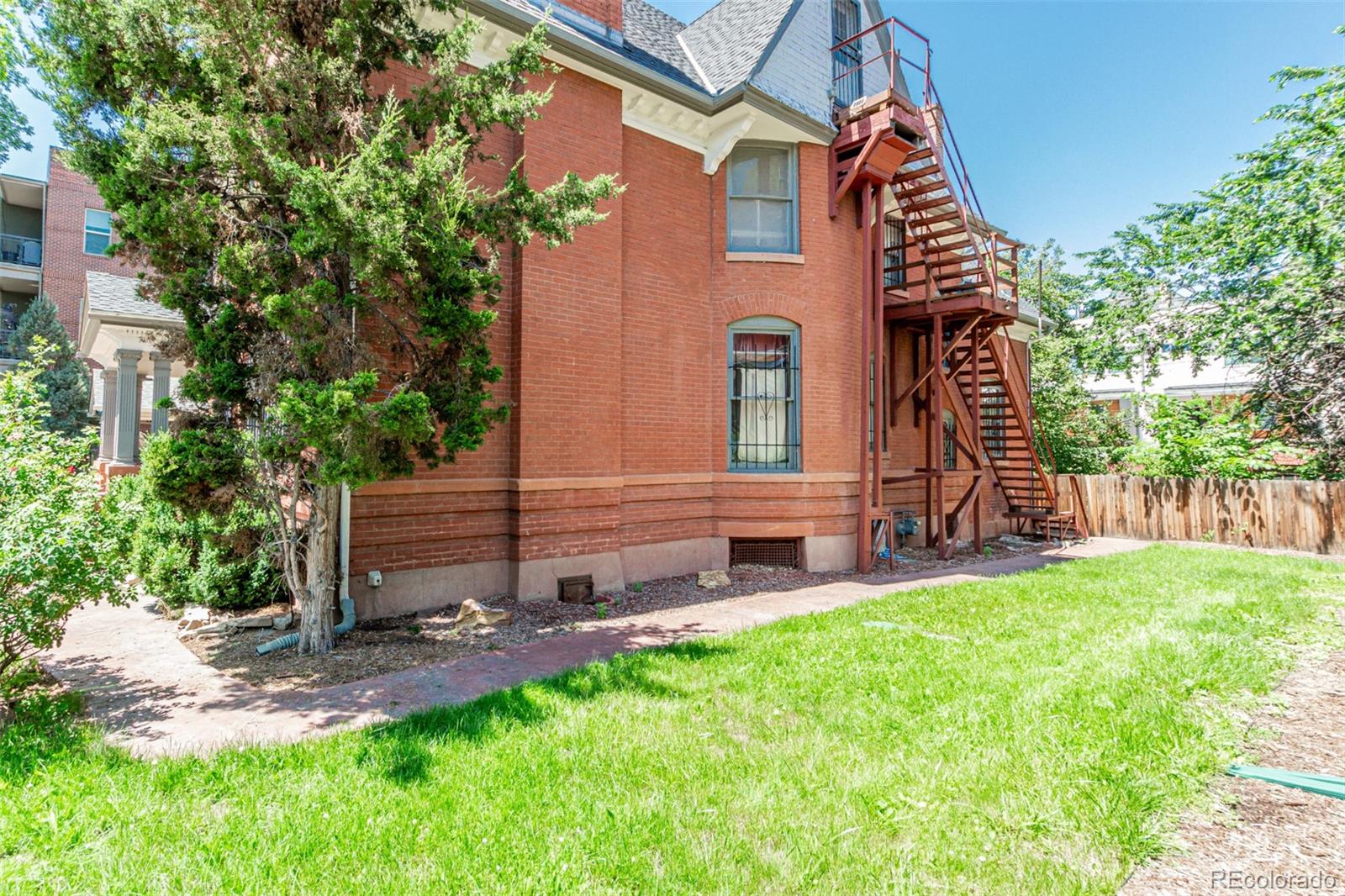 MLS Image #3 for 931 e 17th avenue,denver, Colorado