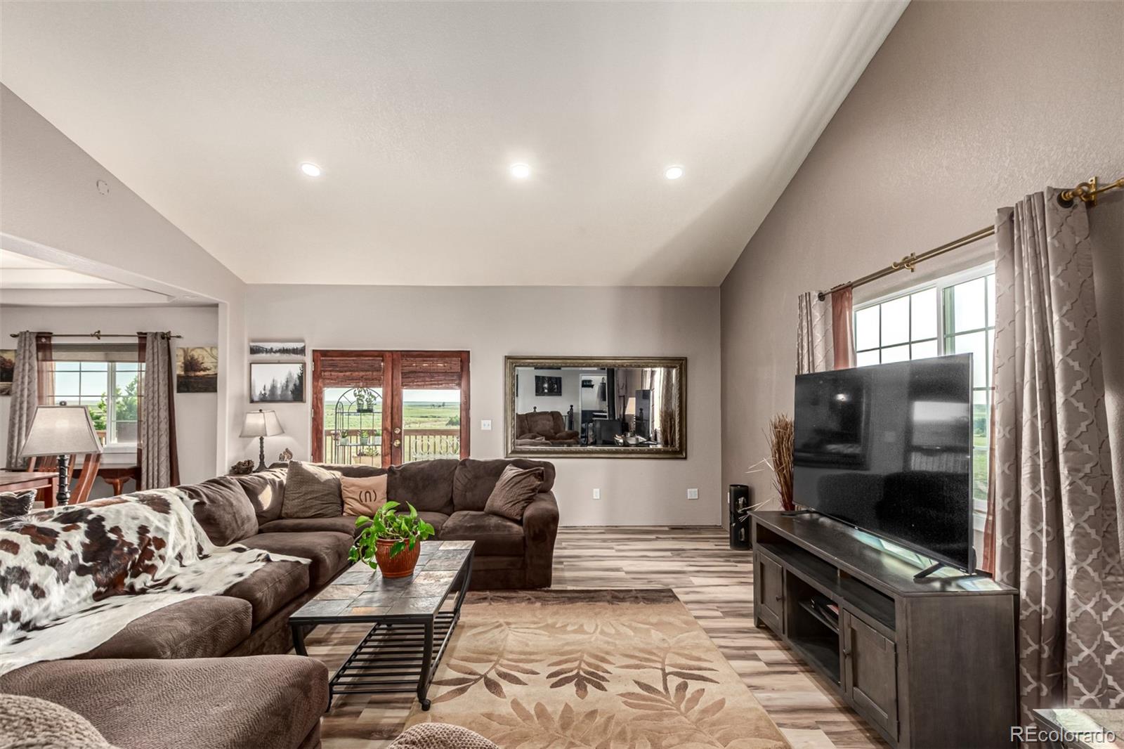 MLS Image #11 for 46779  county road 22 ,wiggins, Colorado