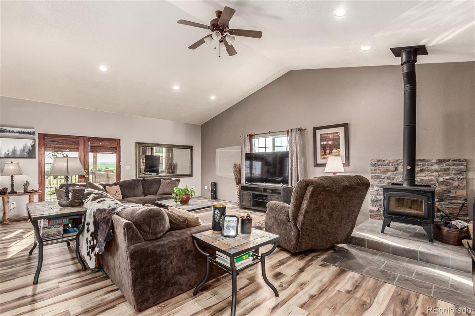MLS Image #9 for 46779  county road 22 ,wiggins, Colorado