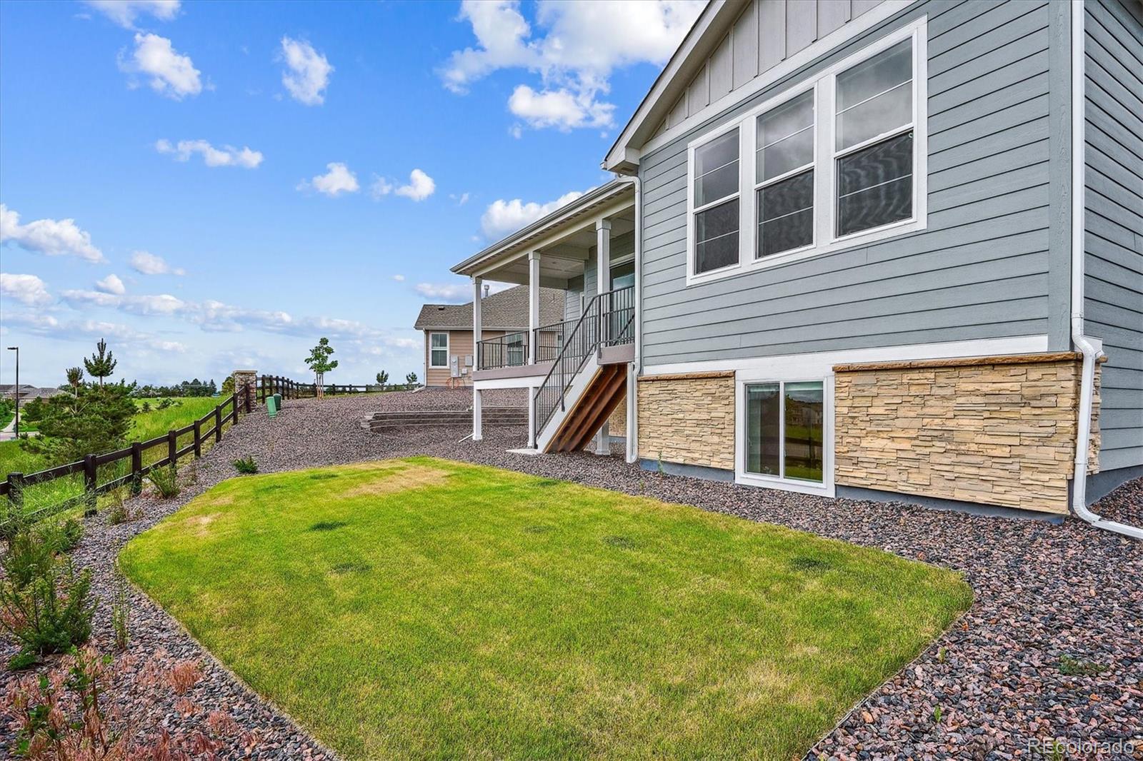 MLS Image #38 for 22183 e rocky top place,aurora, Colorado