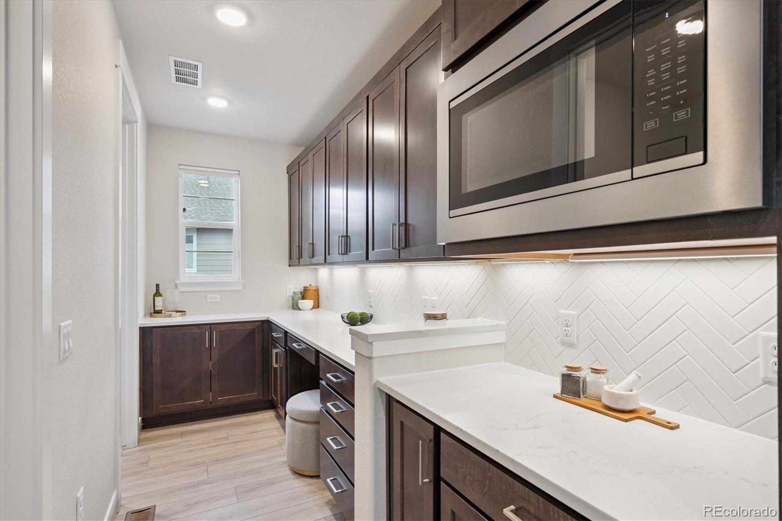 MLS Image #8 for 22183 e rocky top place,aurora, Colorado