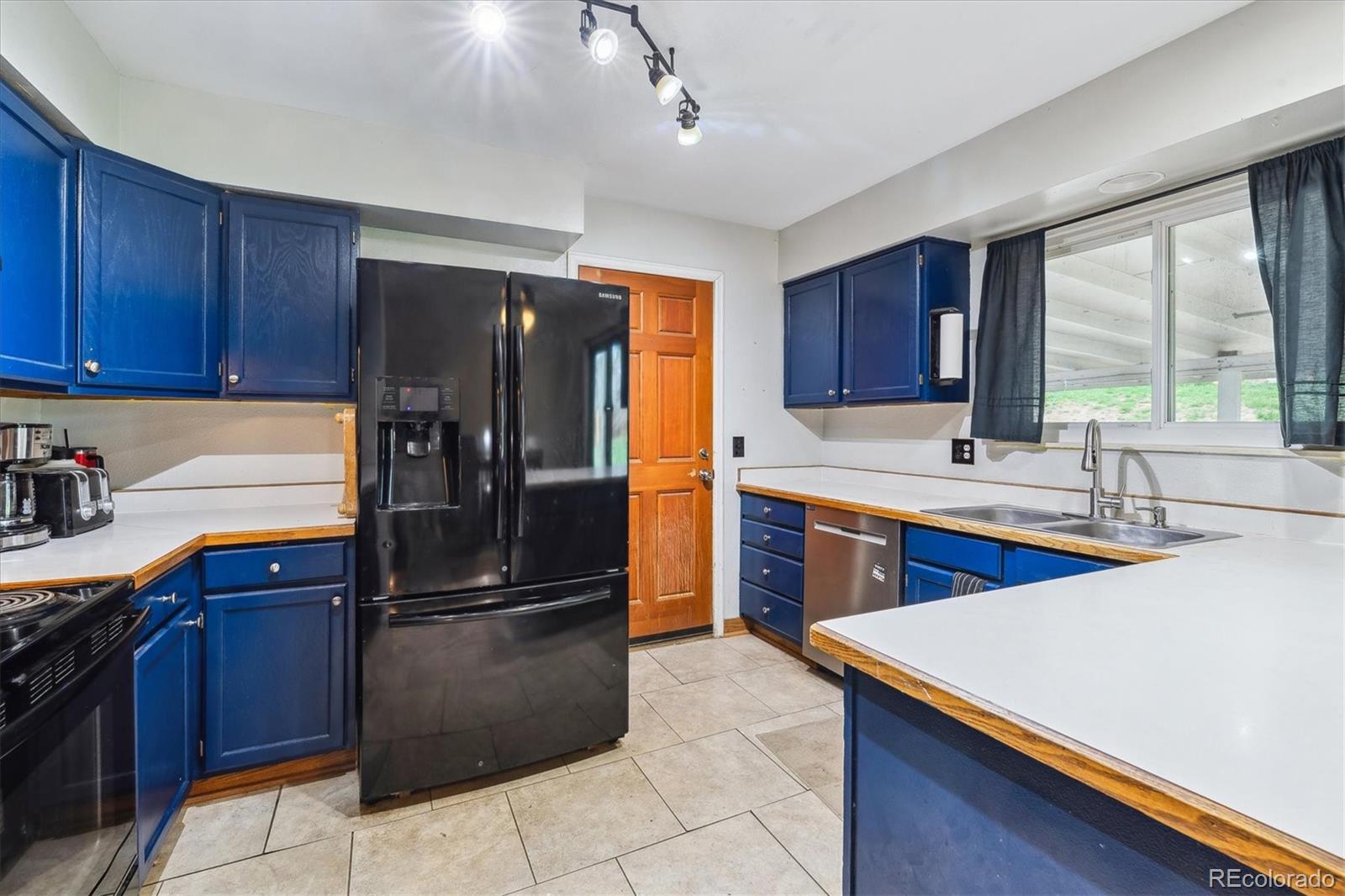 MLS Image #6 for 16533 e baker place,aurora, Colorado