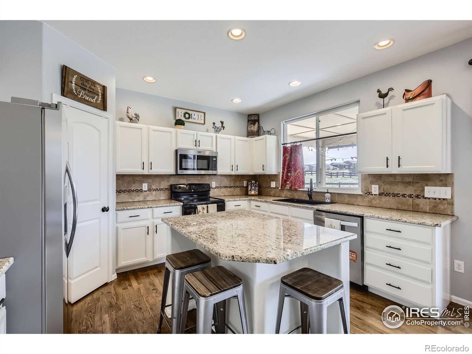 MLS Image #7 for 189  kitty hawk court,windsor, Colorado