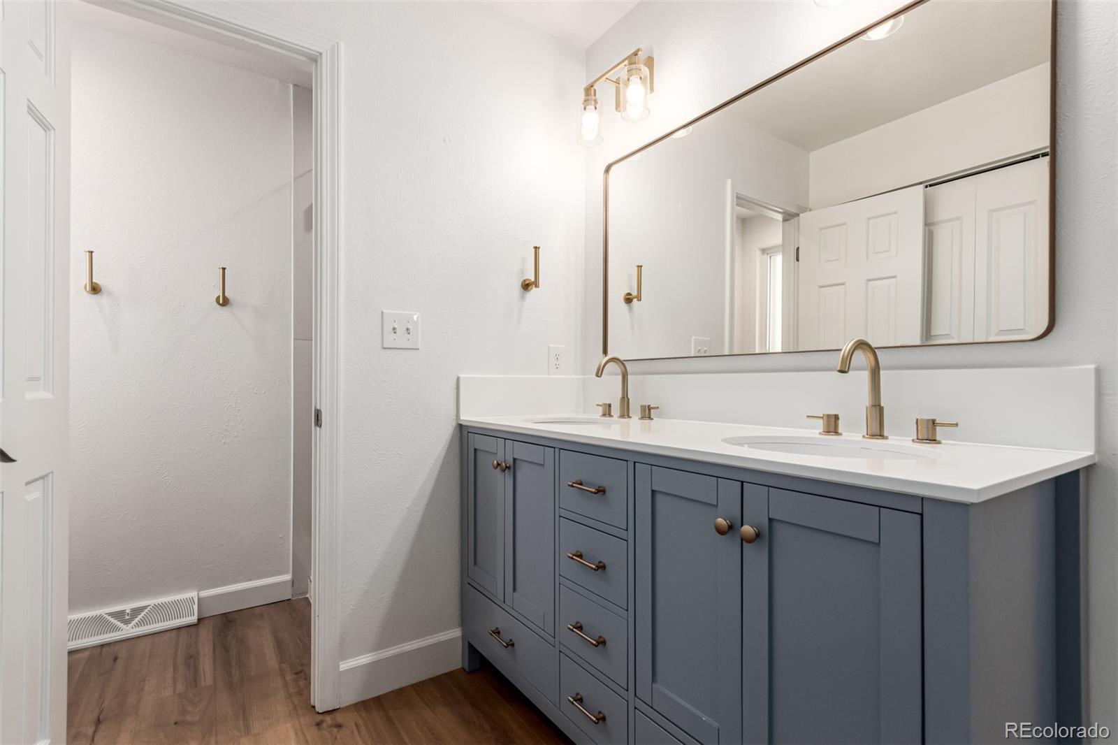 MLS Image #17 for 5914 s kearney street,centennial, Colorado