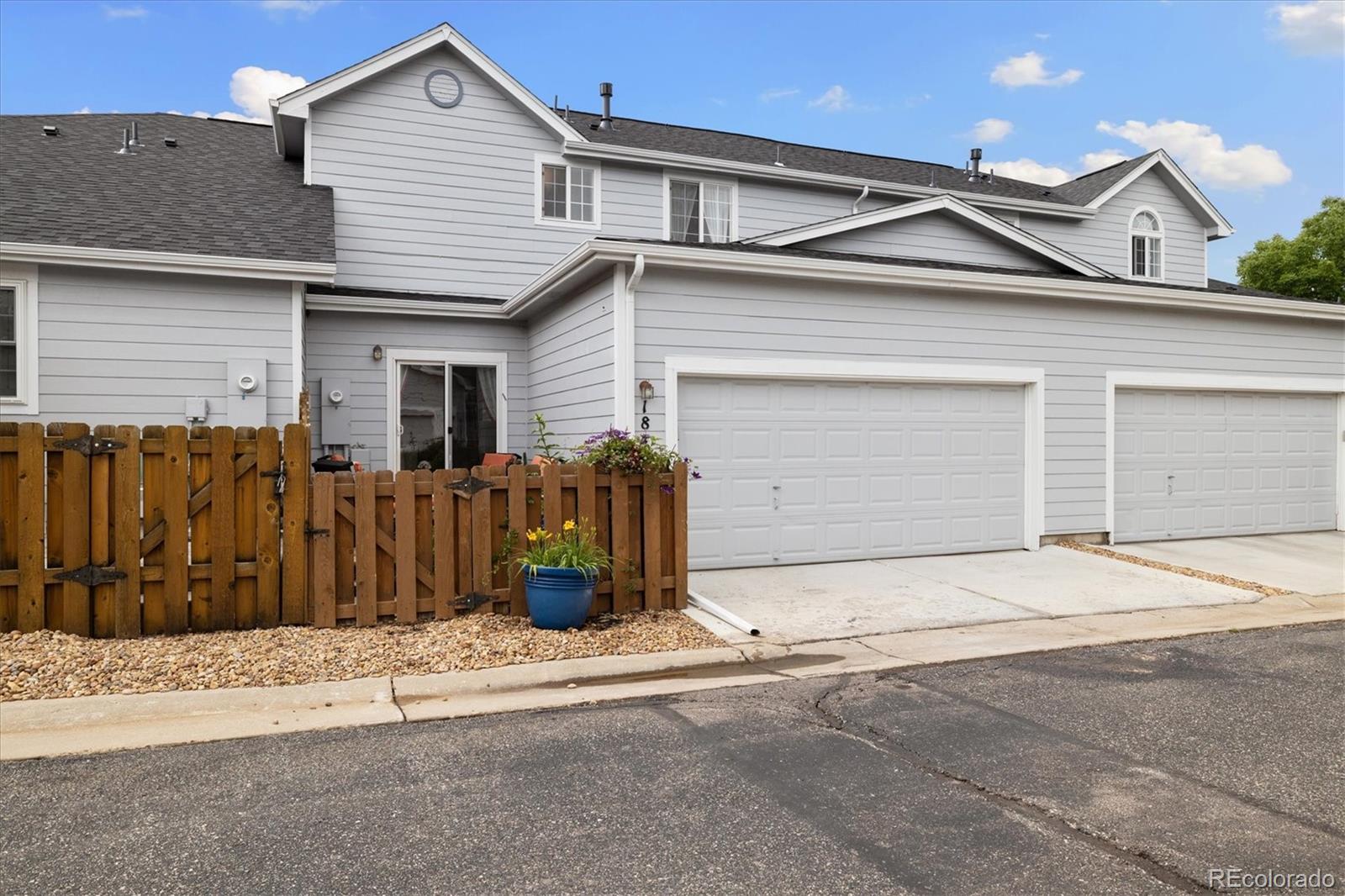 MLS Image #33 for 18489 e columbia circle,aurora, Colorado