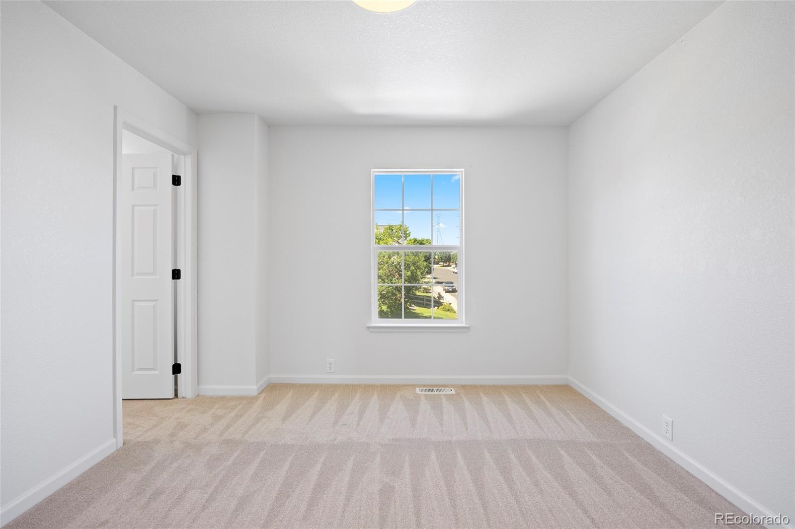 MLS Image #22 for 22935 e river chase way,parker, Colorado