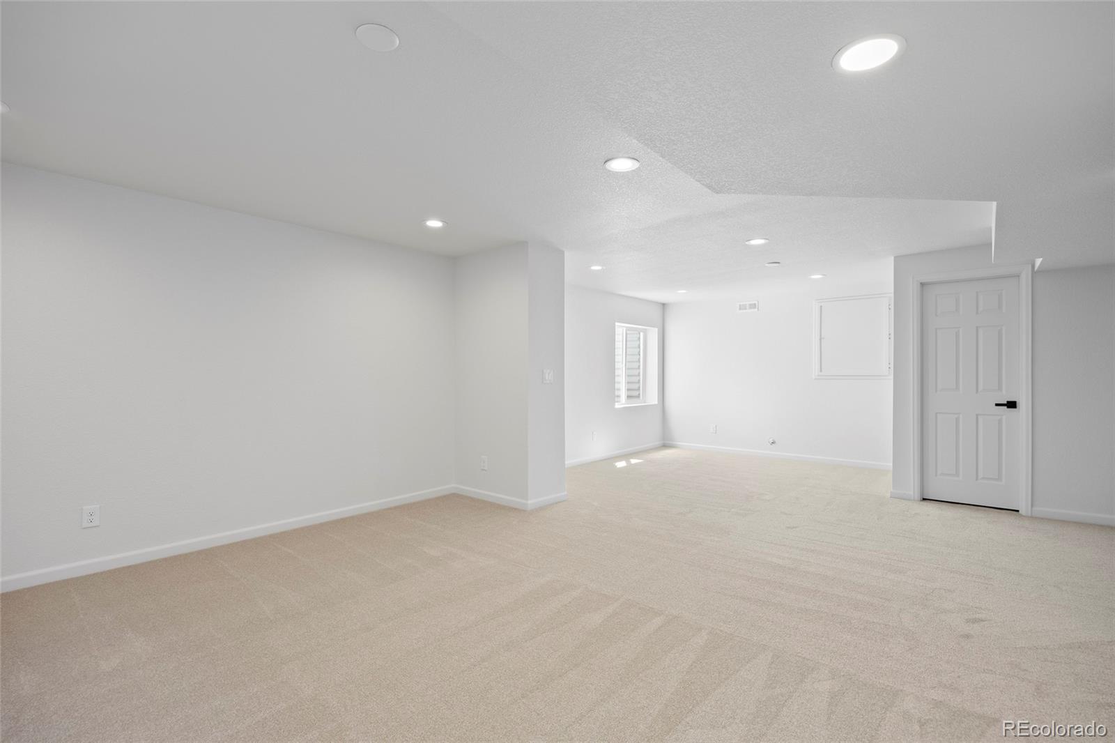 MLS Image #38 for 22935 e river chase way,parker, Colorado