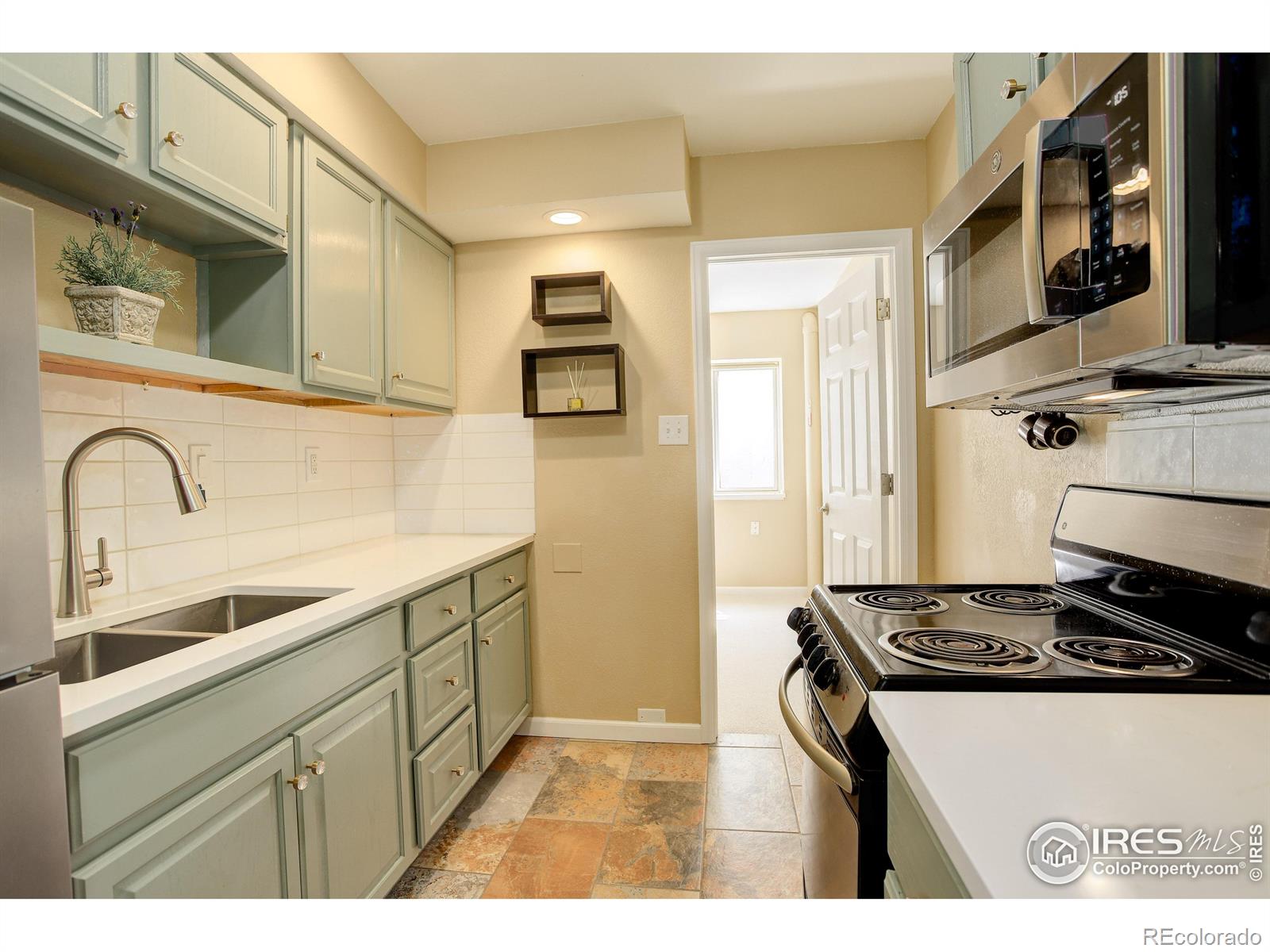 MLS Image #21 for 1620  oak avenue,boulder, Colorado