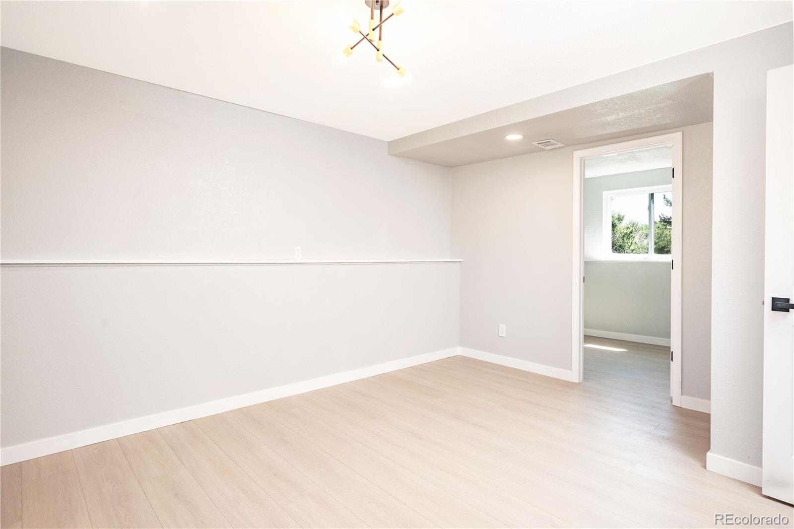 MLS Image #16 for 10932 w 107th avenue,broomfield, Colorado