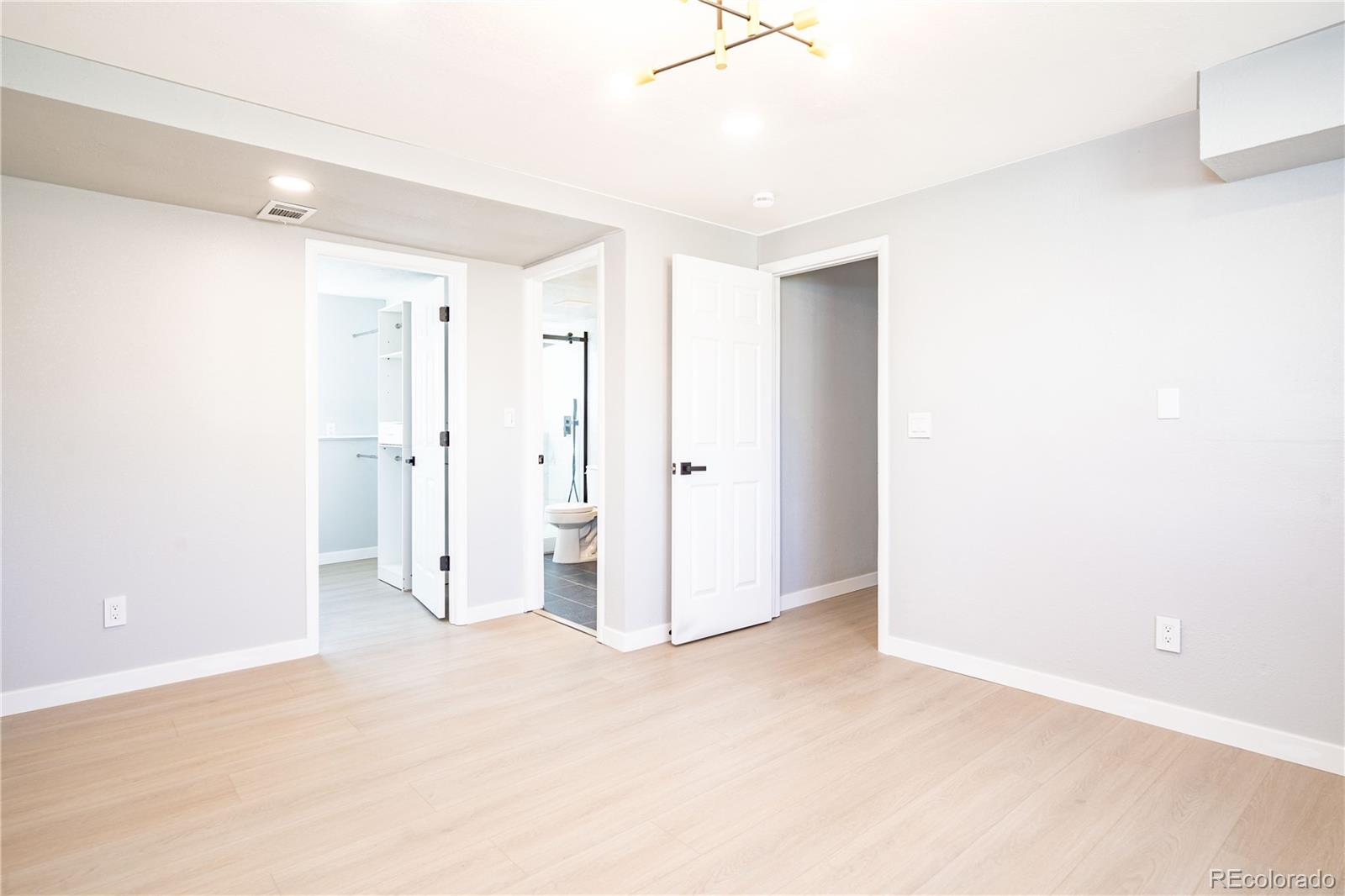 MLS Image #17 for 10932 w 107th avenue,broomfield, Colorado