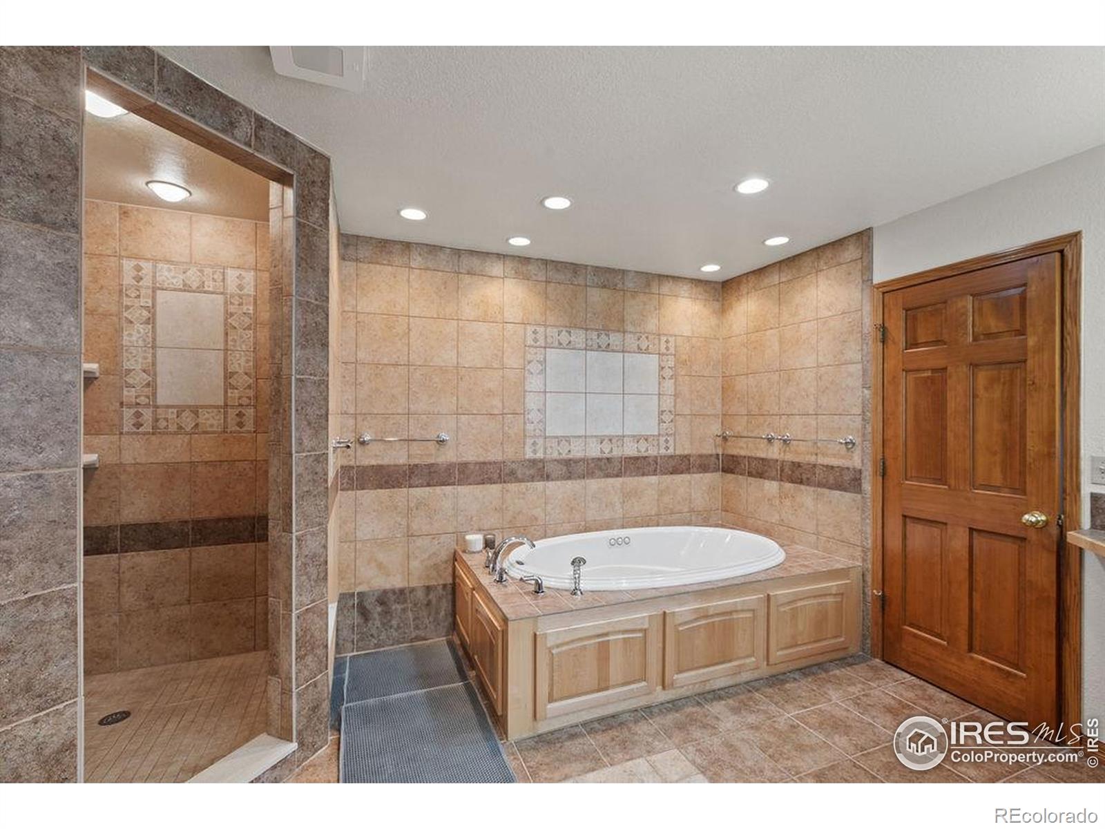 MLS Image #29 for 5207  honeylocust court,fort collins, Colorado