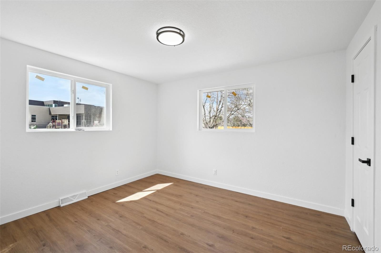MLS Image #10 for 290  beryl way,broomfield, Colorado