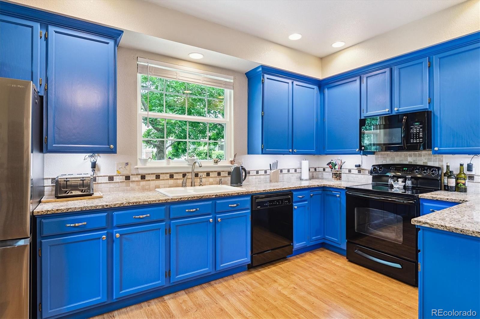 MLS Image #16 for 2992 w long drive,littleton, Colorado