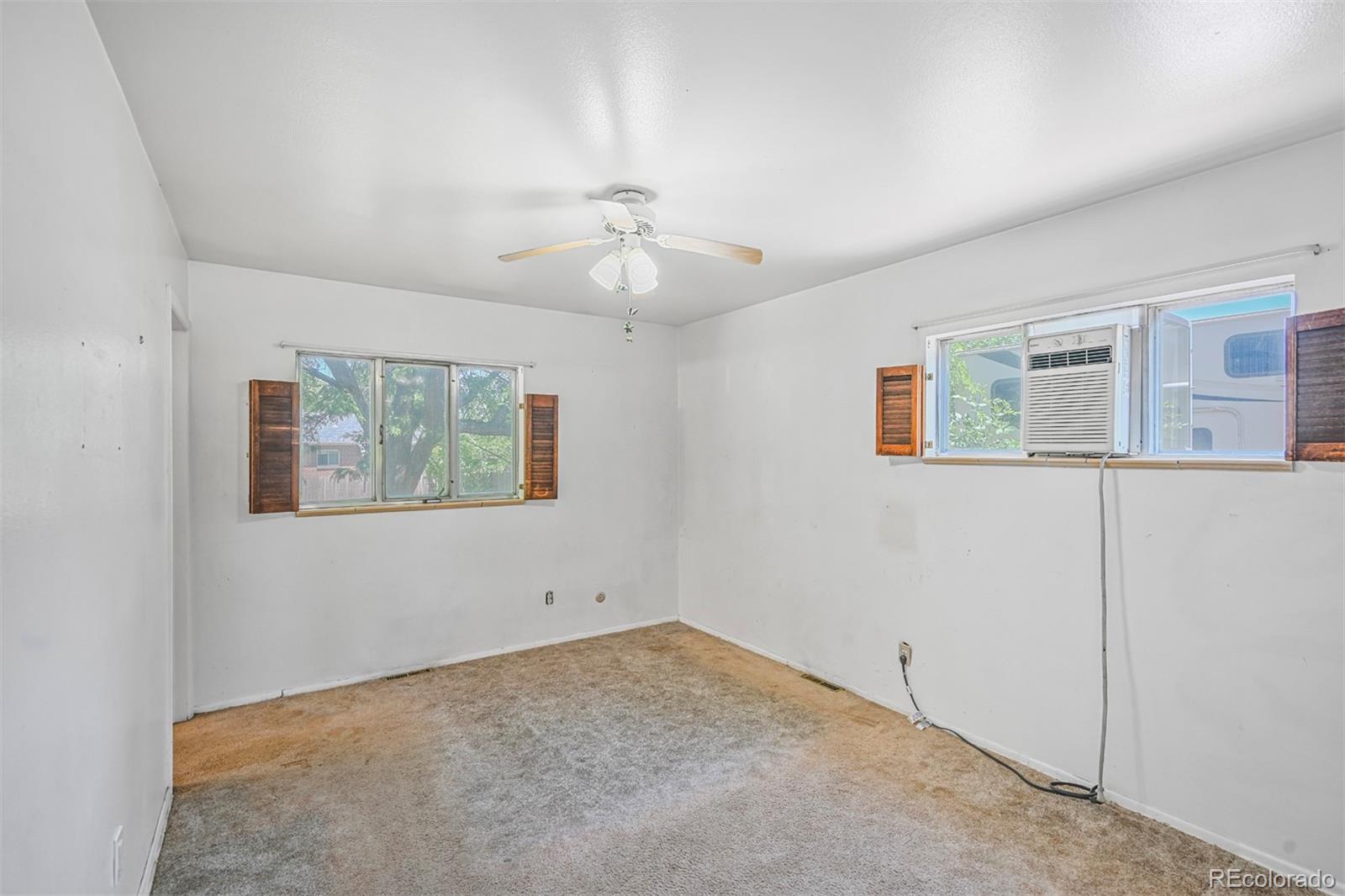 MLS Image #13 for 892 s union boulevard,lakewood, Colorado