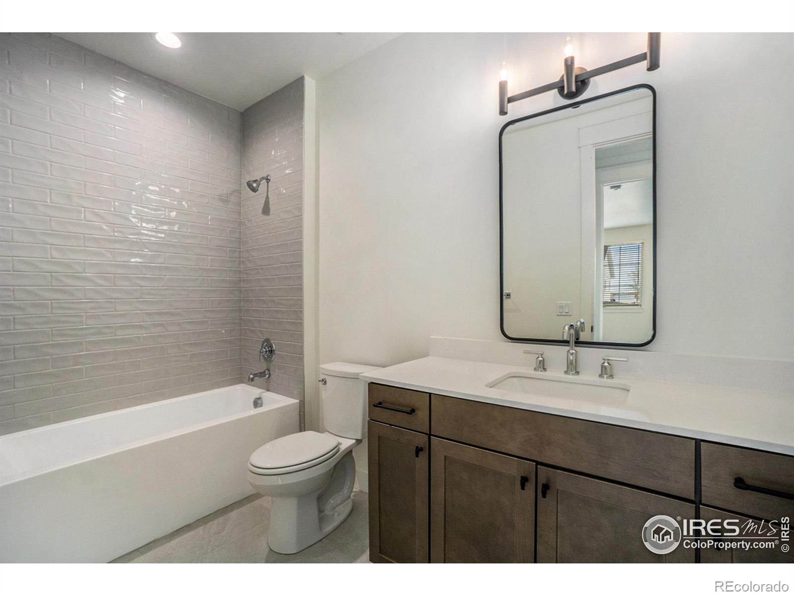 MLS Image #12 for 3045 e trilby road,fort collins, Colorado