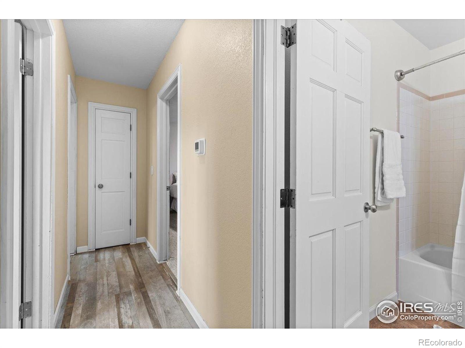 MLS Image #11 for 4019  burr oak drive,loveland, Colorado