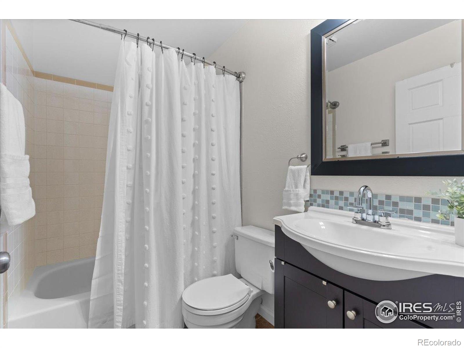 MLS Image #18 for 4019  burr oak drive,loveland, Colorado