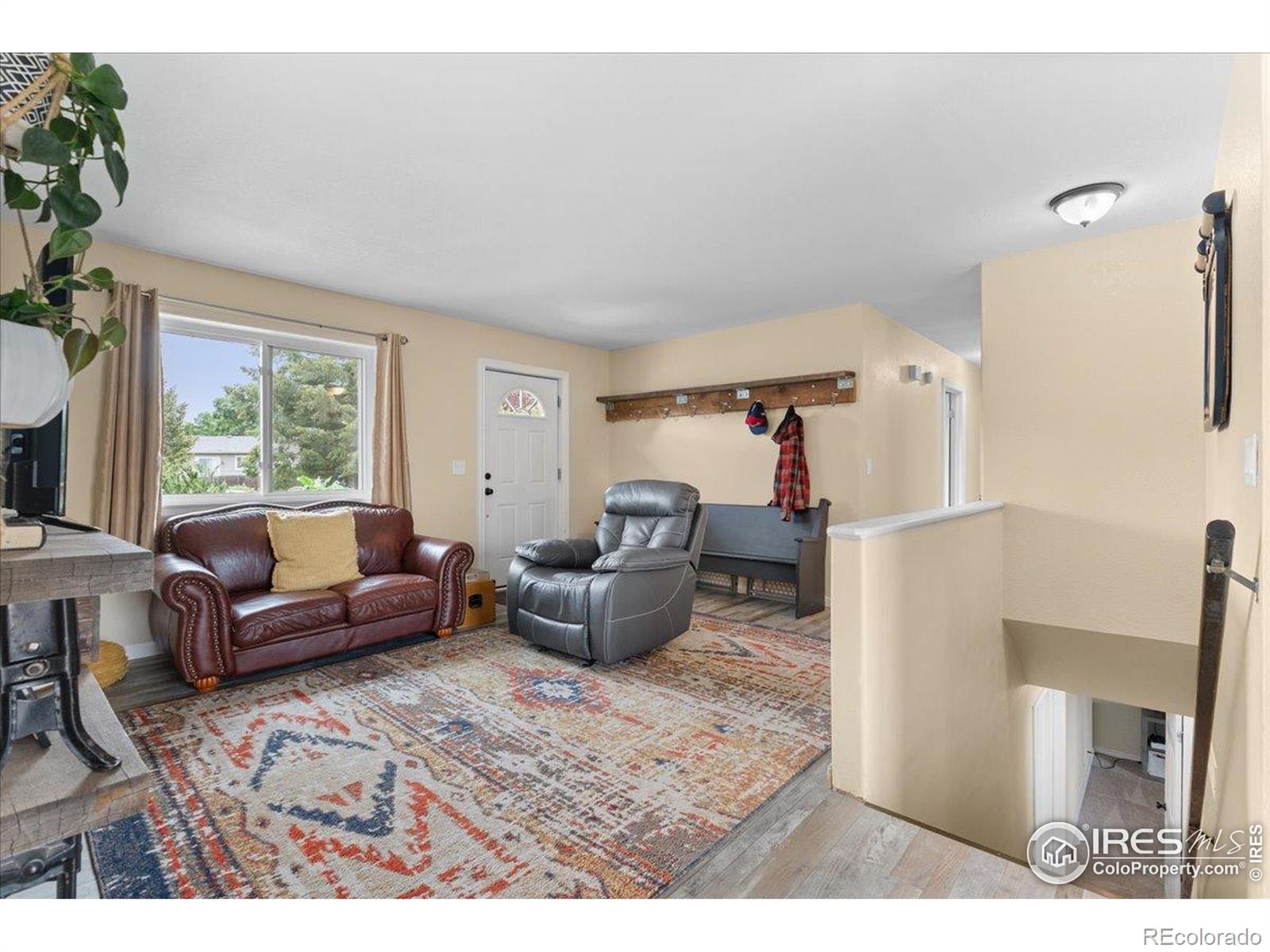 MLS Image #5 for 4019  burr oak drive,loveland, Colorado