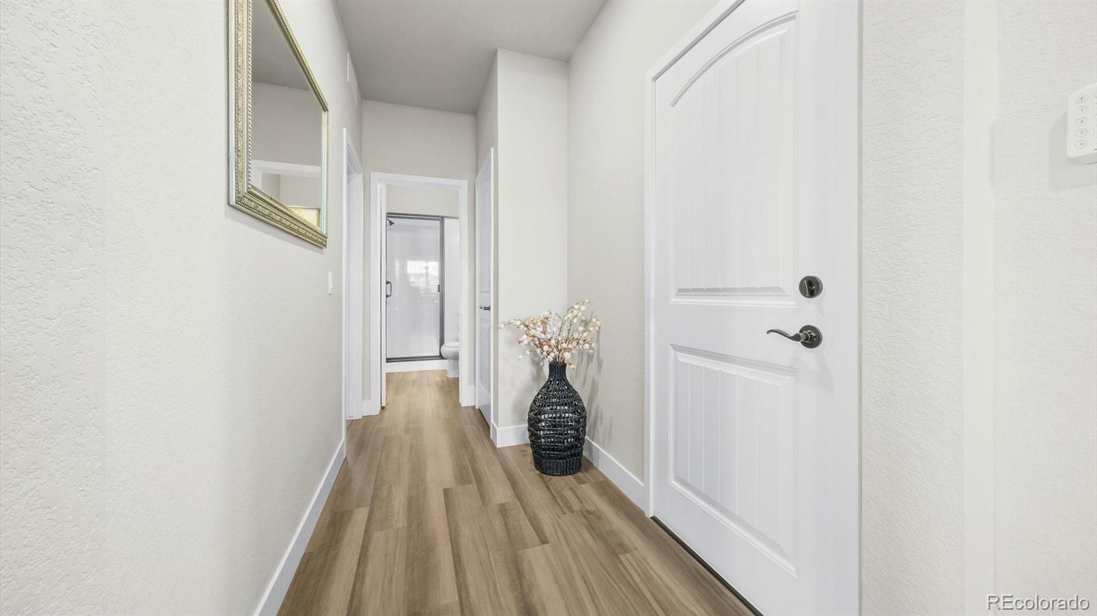 MLS Image #11 for 27994 e indore drive,aurora, Colorado