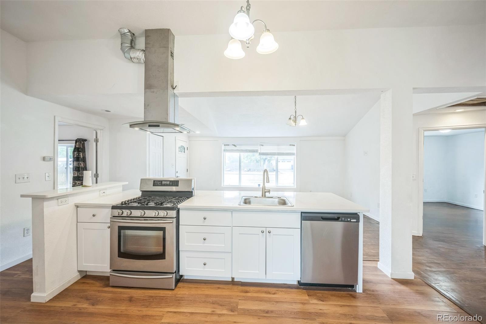 MLS Image #3 for 7010 w 44th avenue,wheat ridge, Colorado