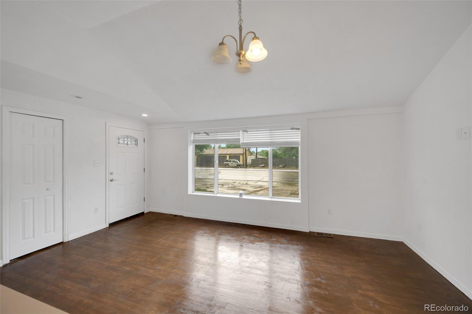MLS Image #4 for 7010 w 44th avenue,wheat ridge, Colorado