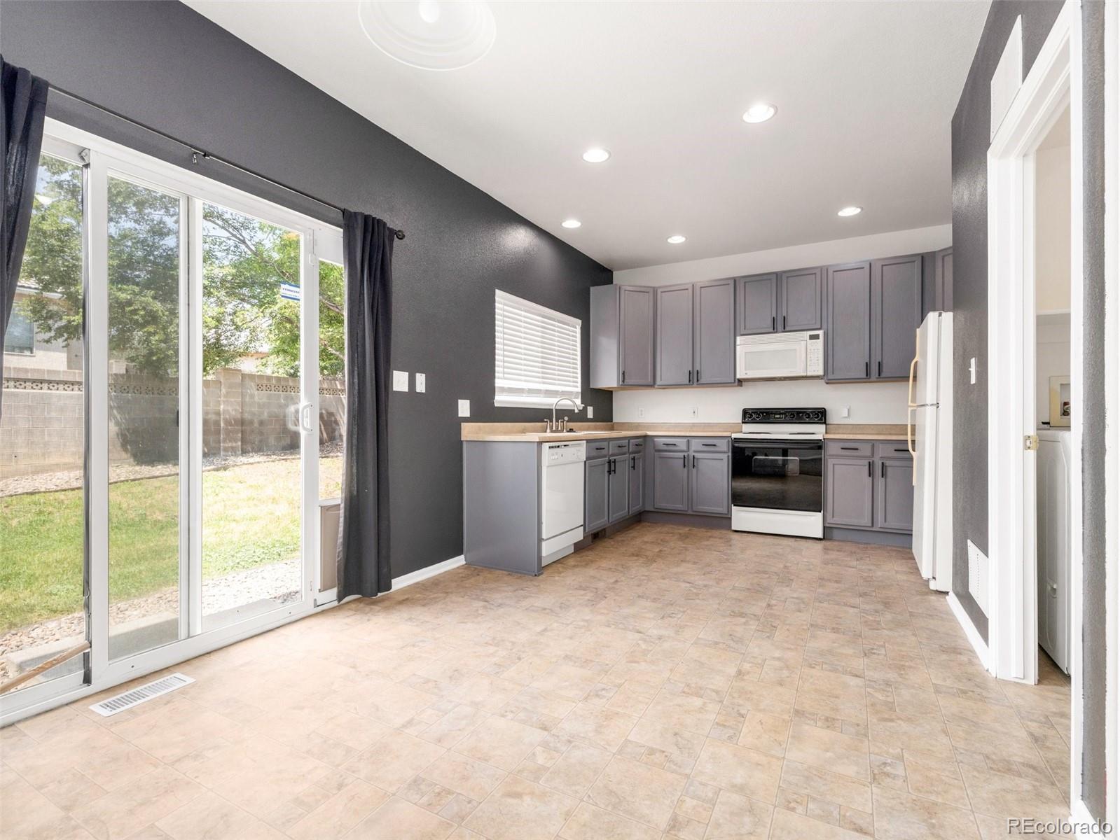 MLS Image #10 for 2117  settlers drive,pueblo, Colorado