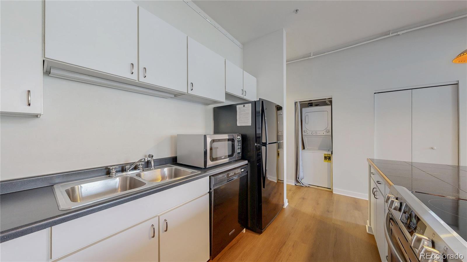 MLS Image #9 for 1521  central street 2d,denver, Colorado