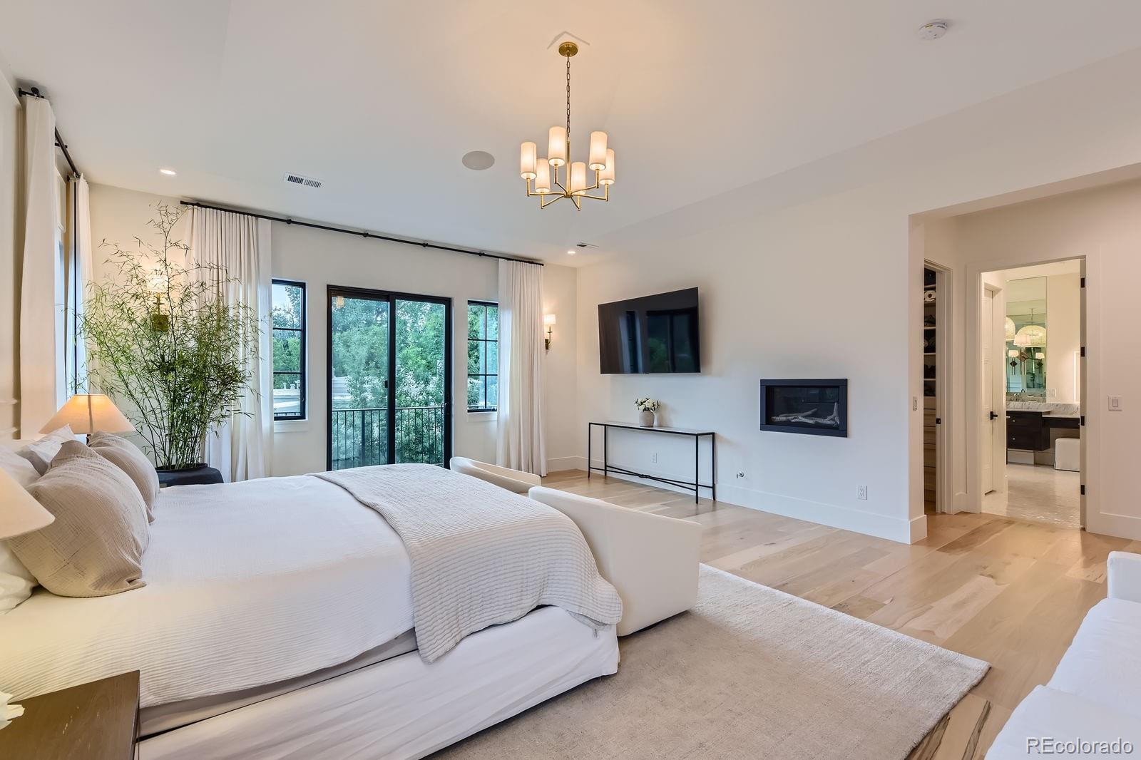 MLS Image #21 for 2821 e cedar avenue,denver, Colorado
