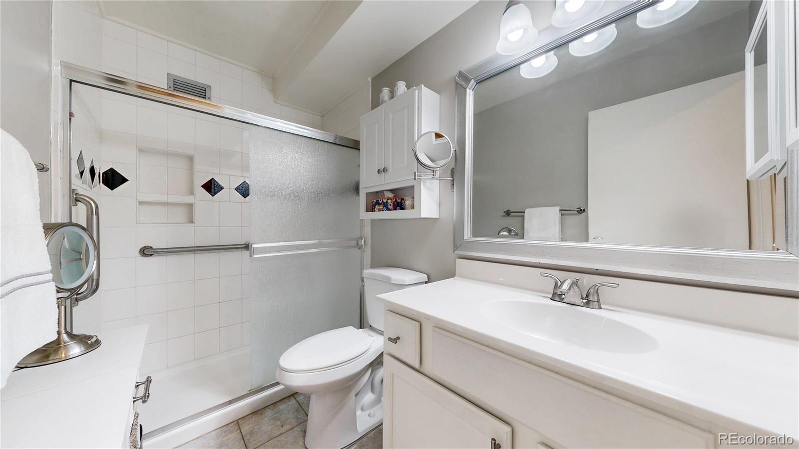 MLS Image #14 for 13626 e bates avenue,aurora, Colorado