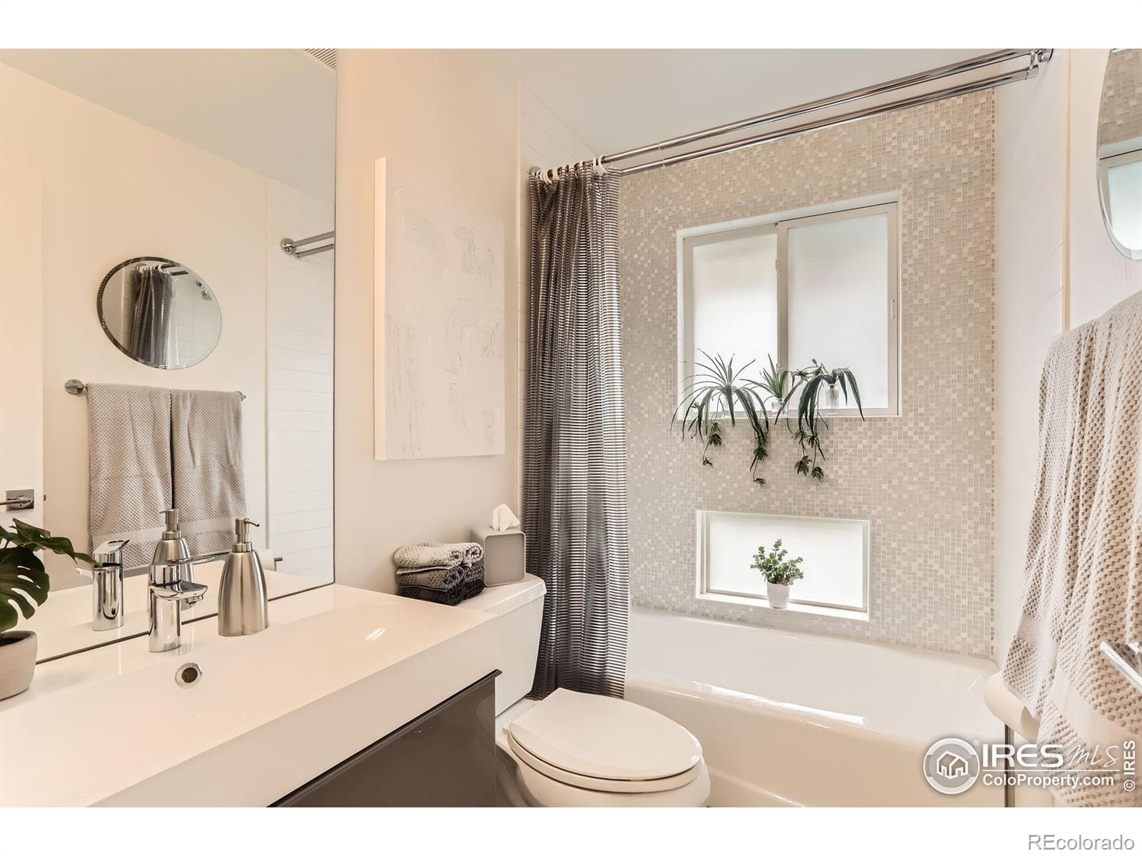 MLS Image #17 for 955  jasmine circle,boulder, Colorado