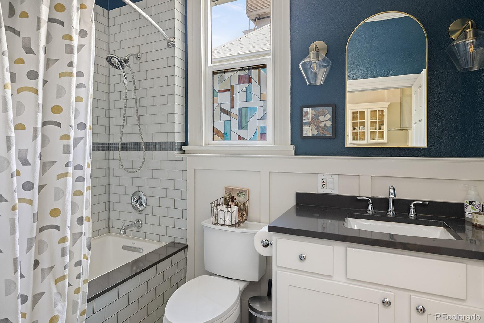 MLS Image #19 for 2445 n franklin street,denver, Colorado