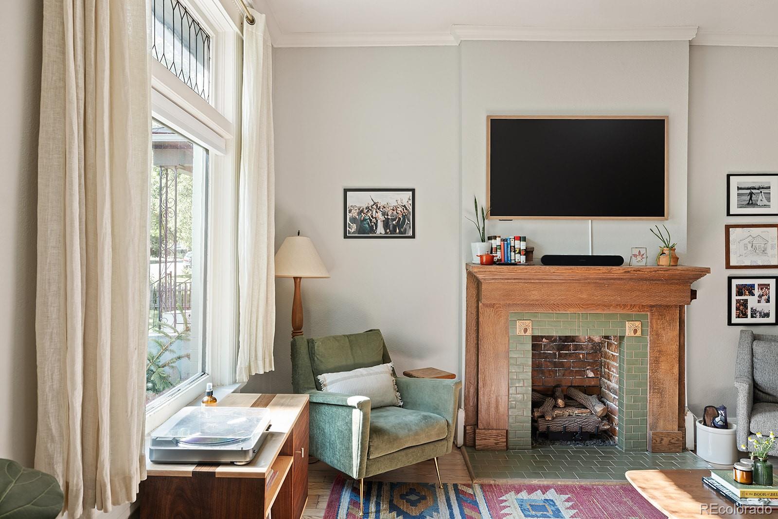 MLS Image #6 for 2445 n franklin street,denver, Colorado