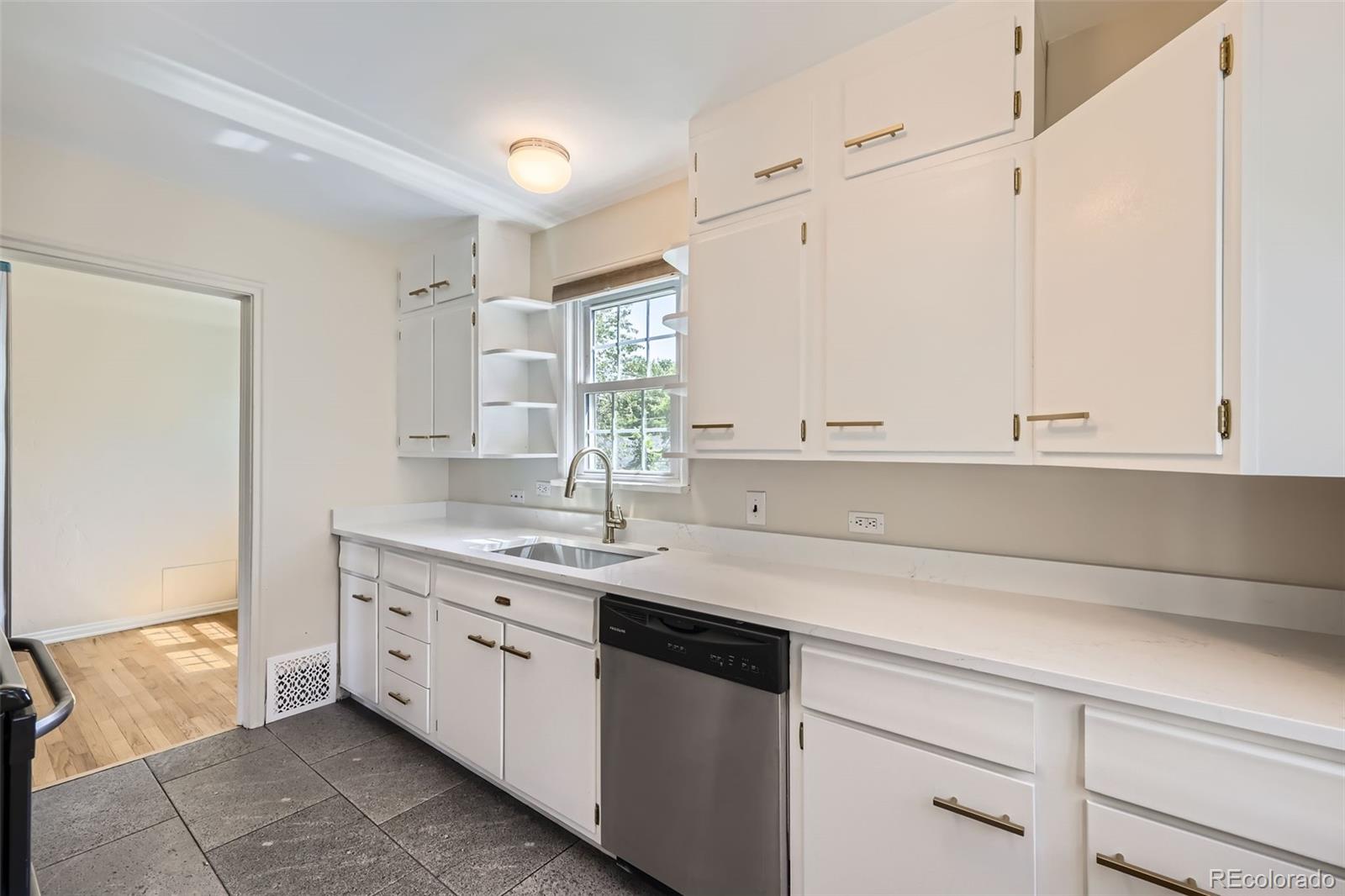 MLS Image #9 for 2634 s humboldt street,denver, Colorado