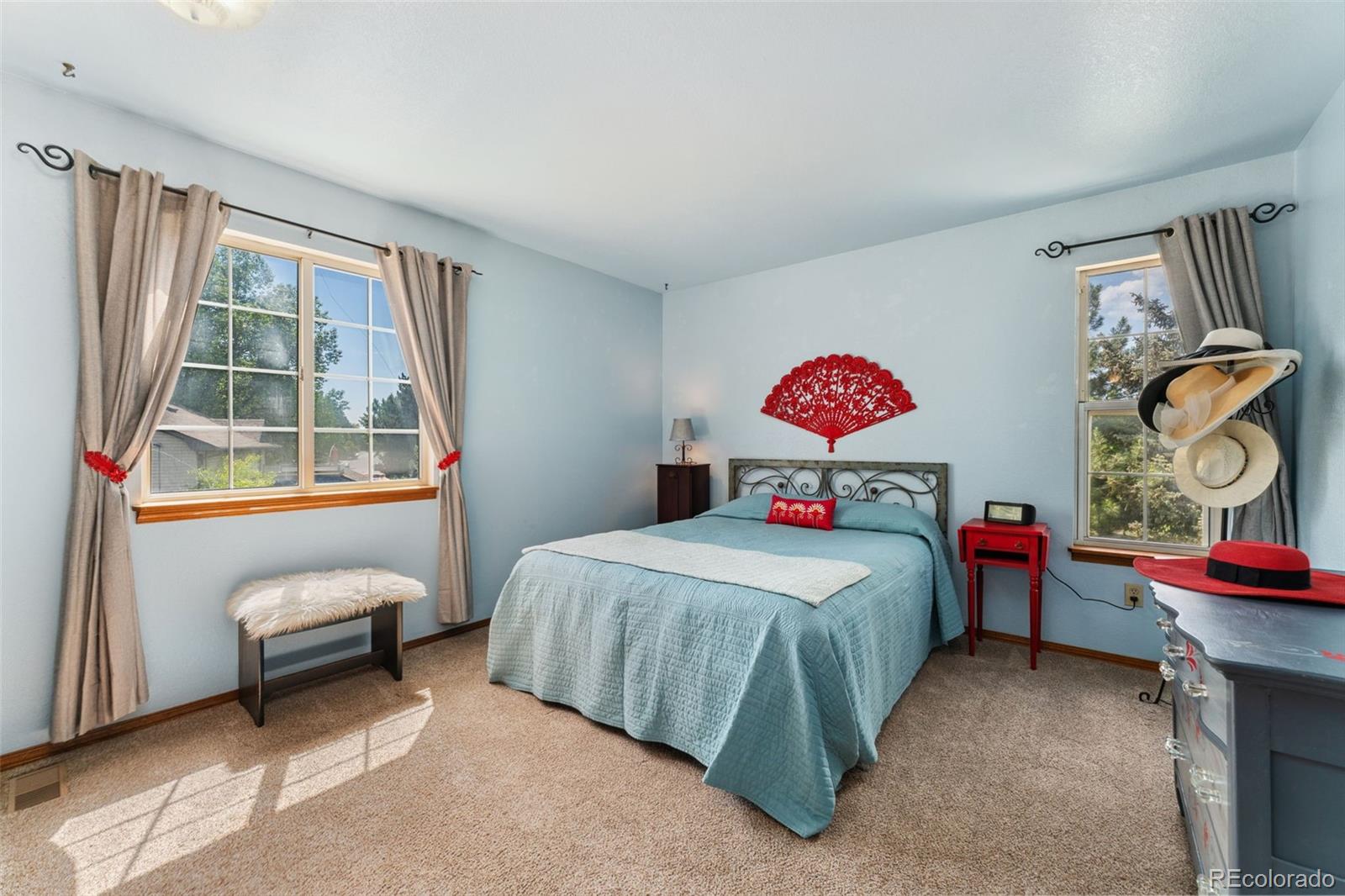 MLS Image #12 for 4390 s sheridan boulevard,littleton, Colorado