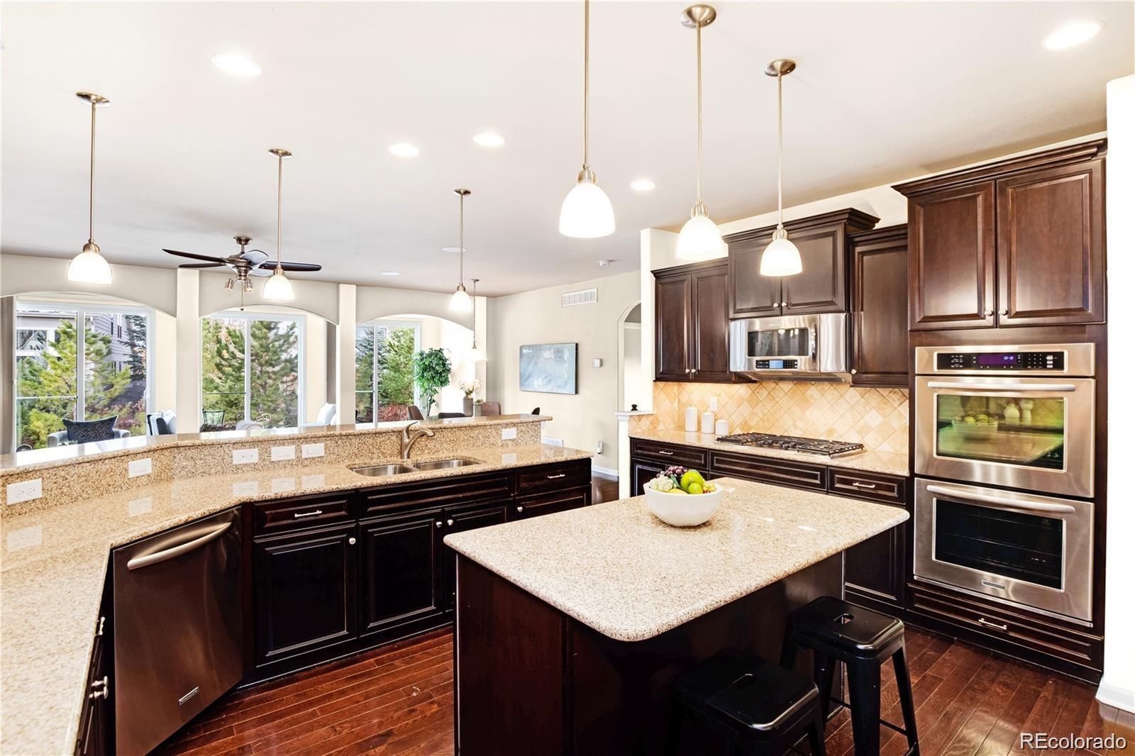 MLS Image #15 for 27235 e lakeview place,aurora, Colorado
