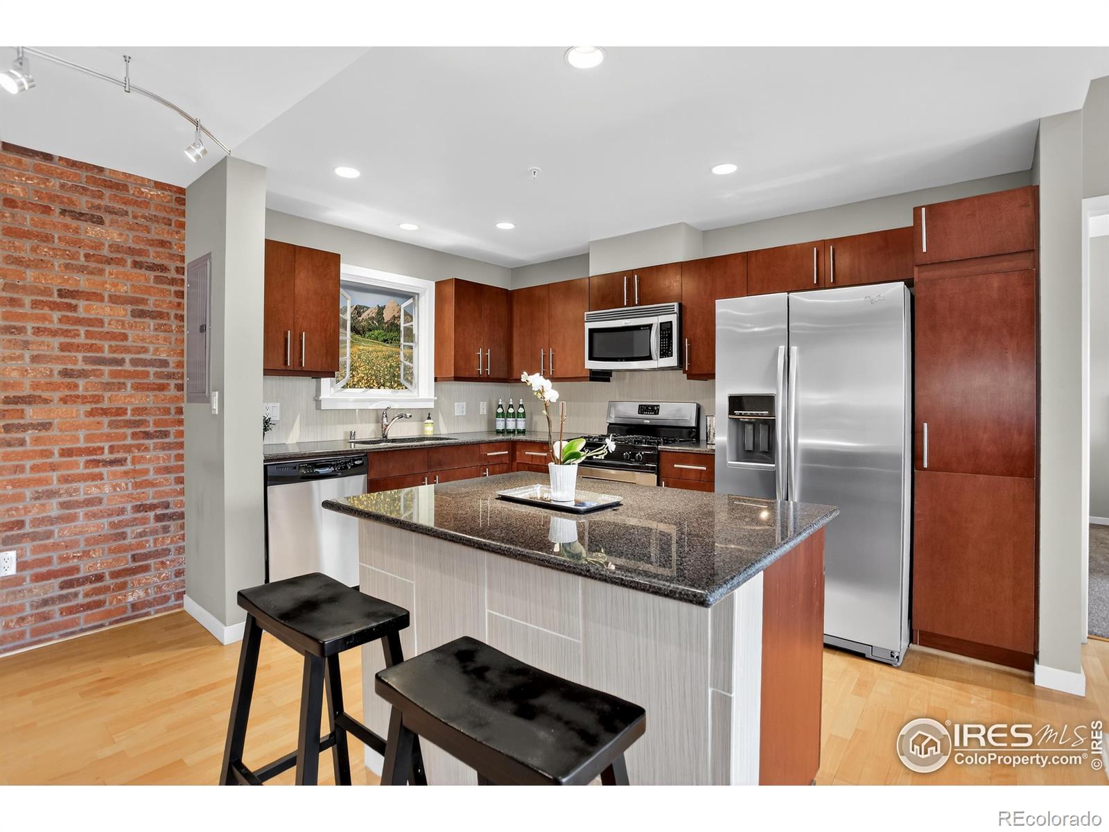 MLS Image #21 for 3601  arapahoe avenue,boulder, Colorado