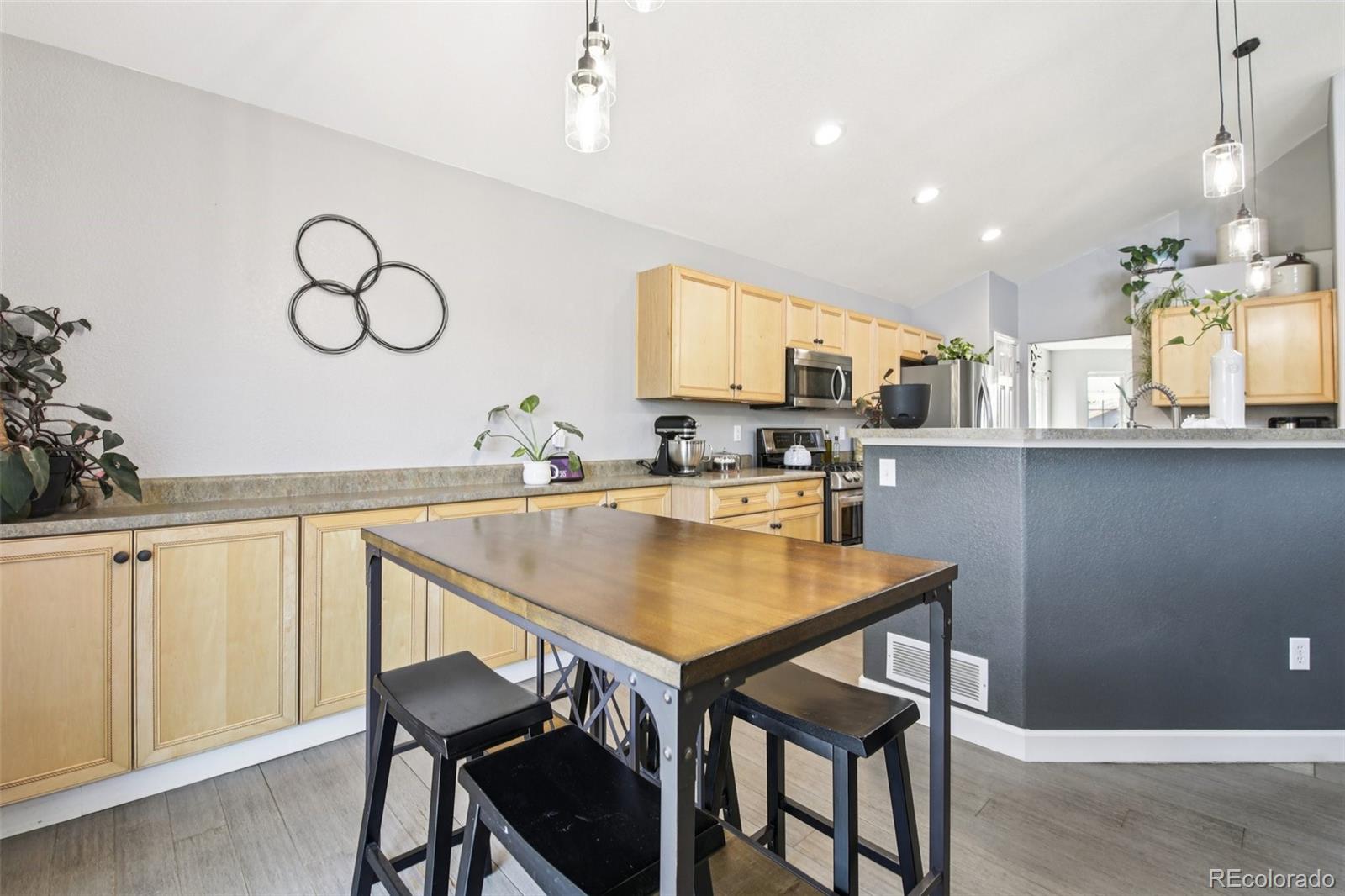 MLS Image #16 for 15948 e 106th place,commerce city, Colorado