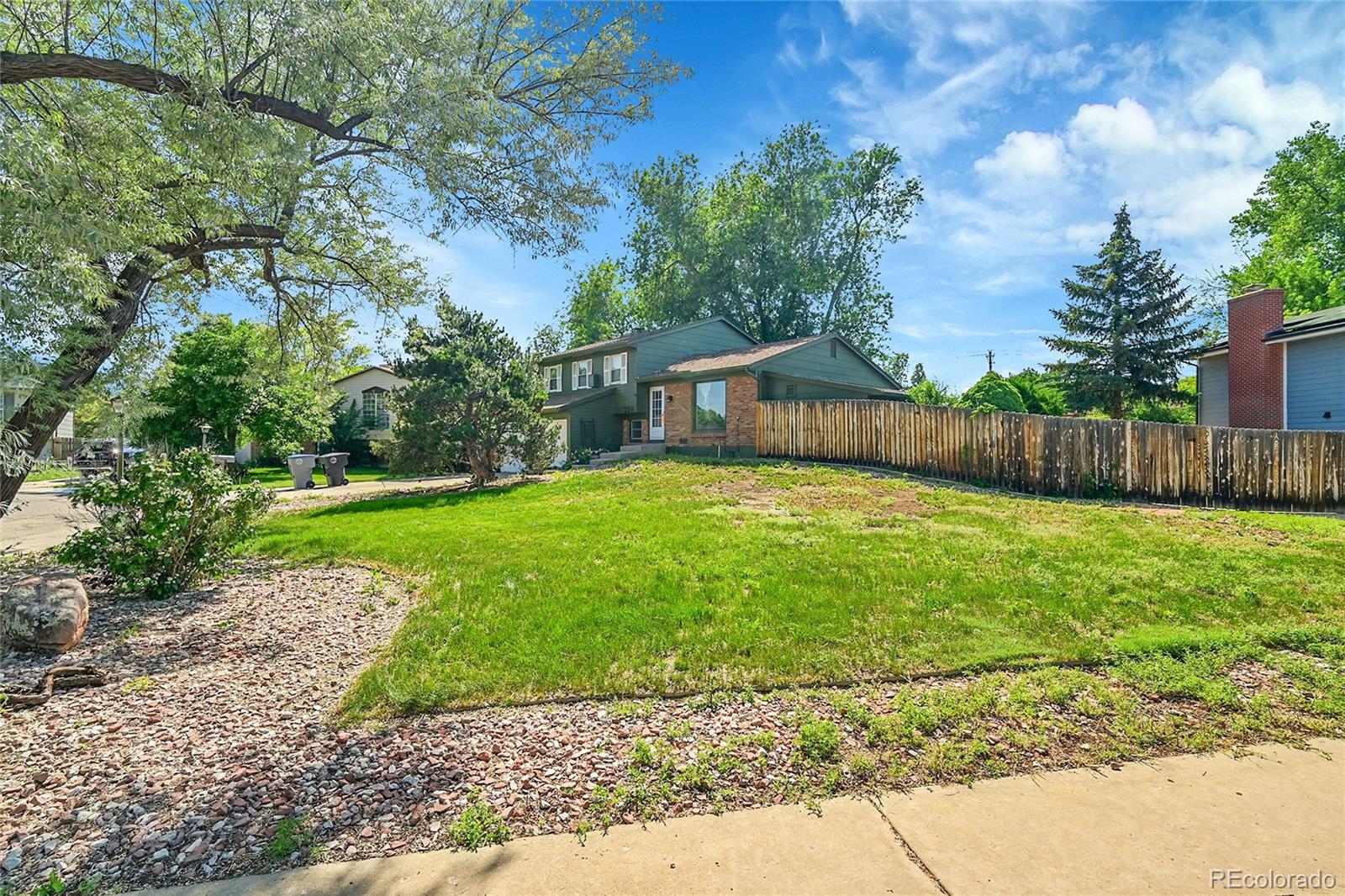 MLS Image #36 for 2211  sherman street,longmont, Colorado
