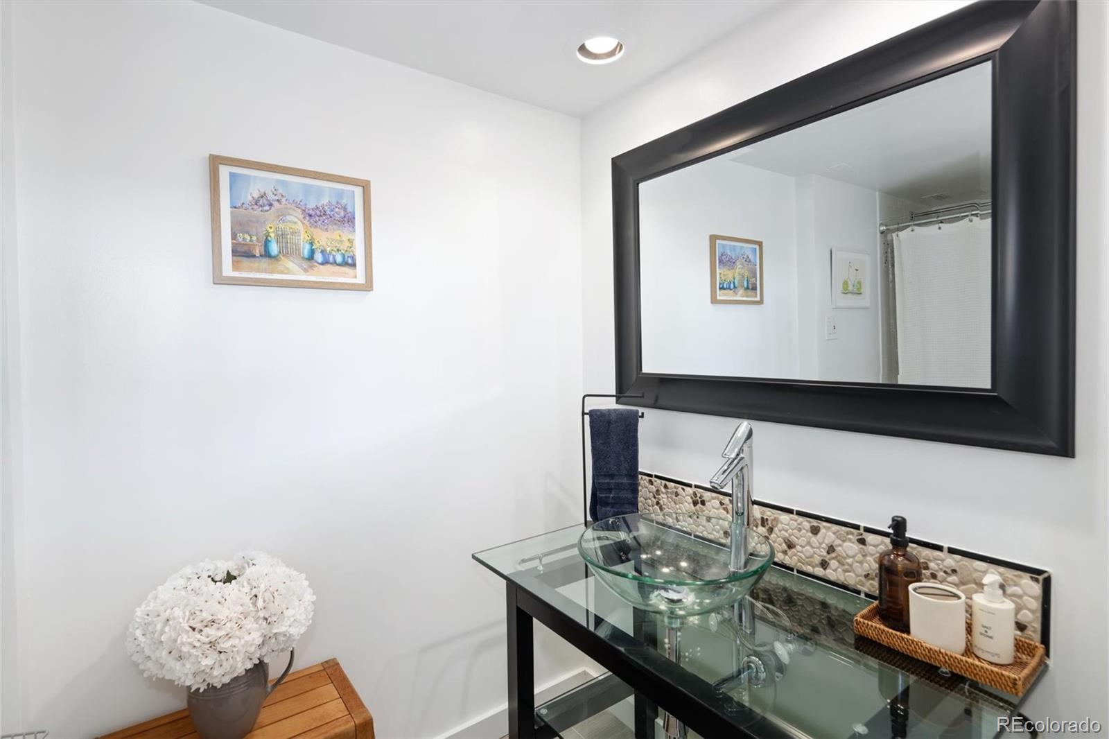 MLS Image #24 for 790 n washington street,denver, Colorado