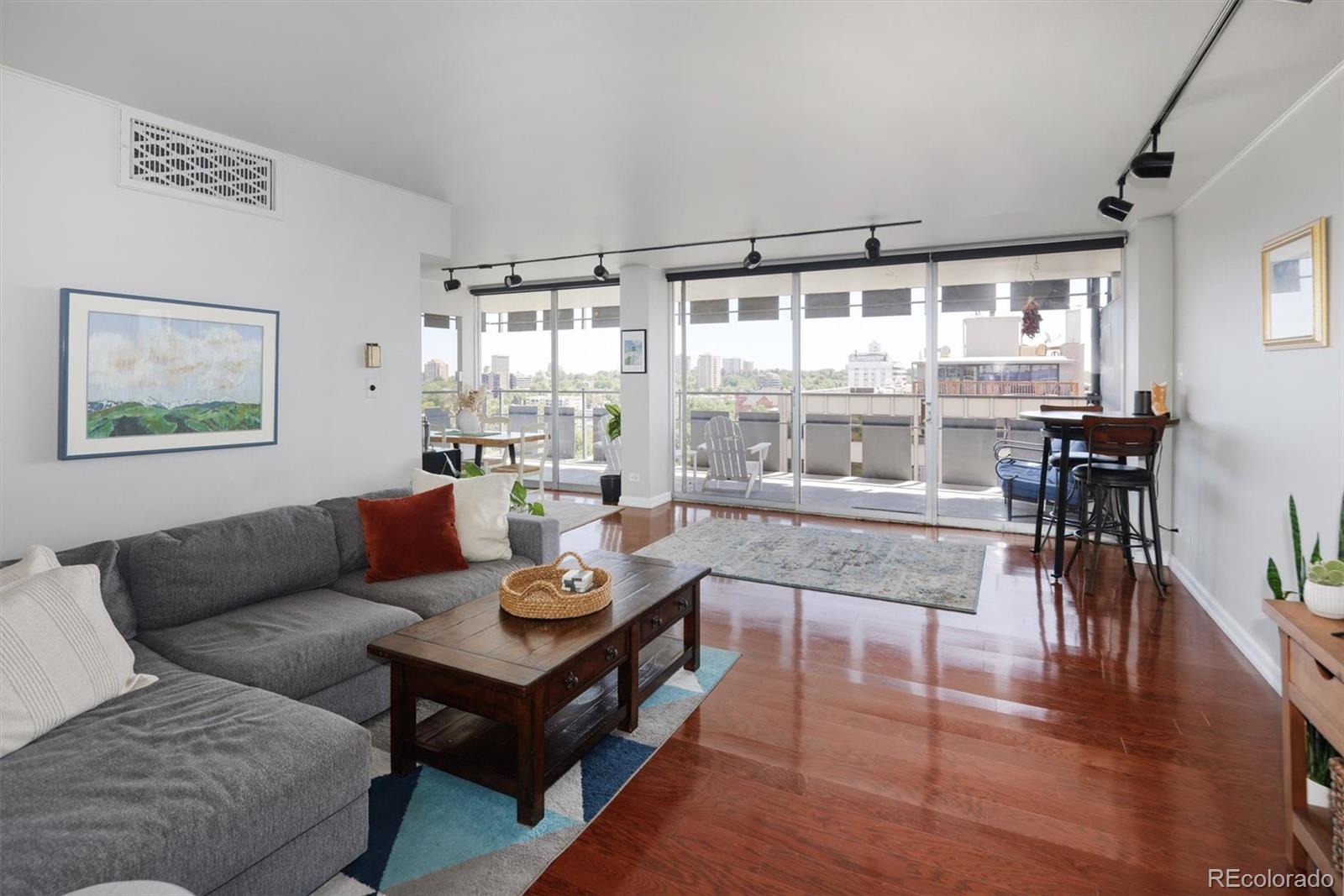 MLS Image #3 for 790 n washington street,denver, Colorado