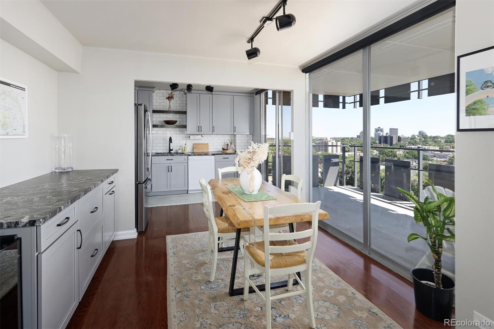 MLS Image #8 for 790 n washington street,denver, Colorado