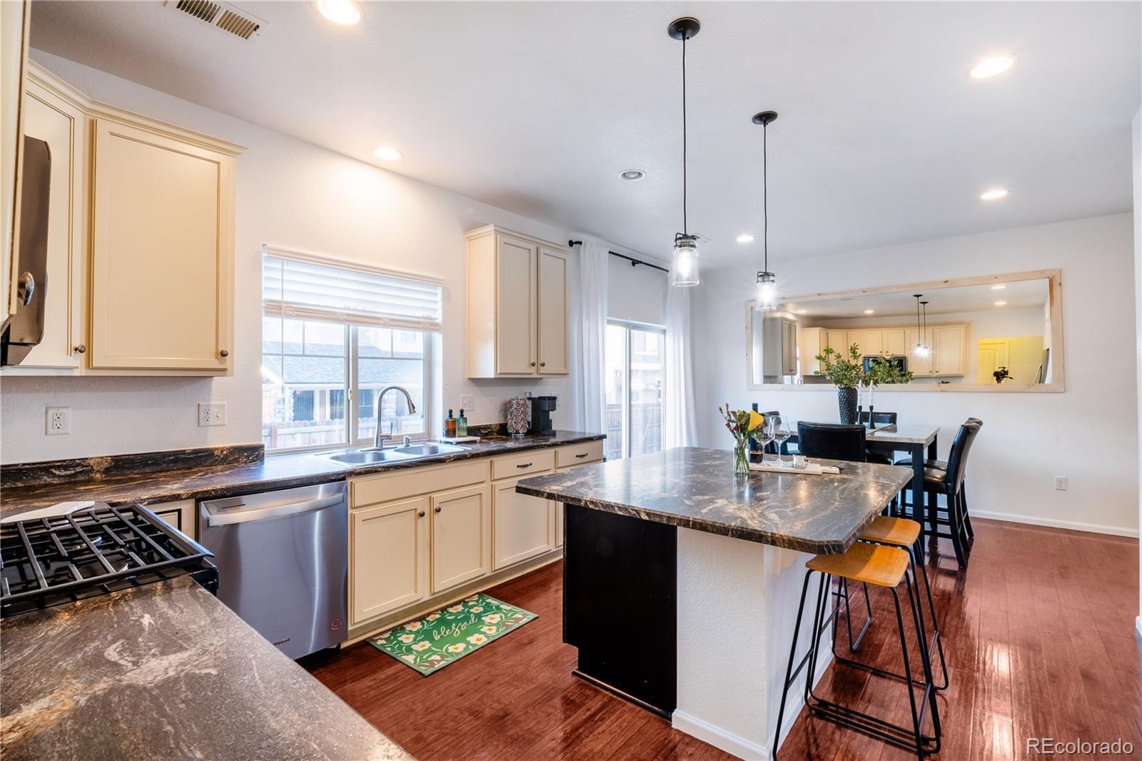 MLS Image #11 for 10669  worchester drive,commerce city, Colorado