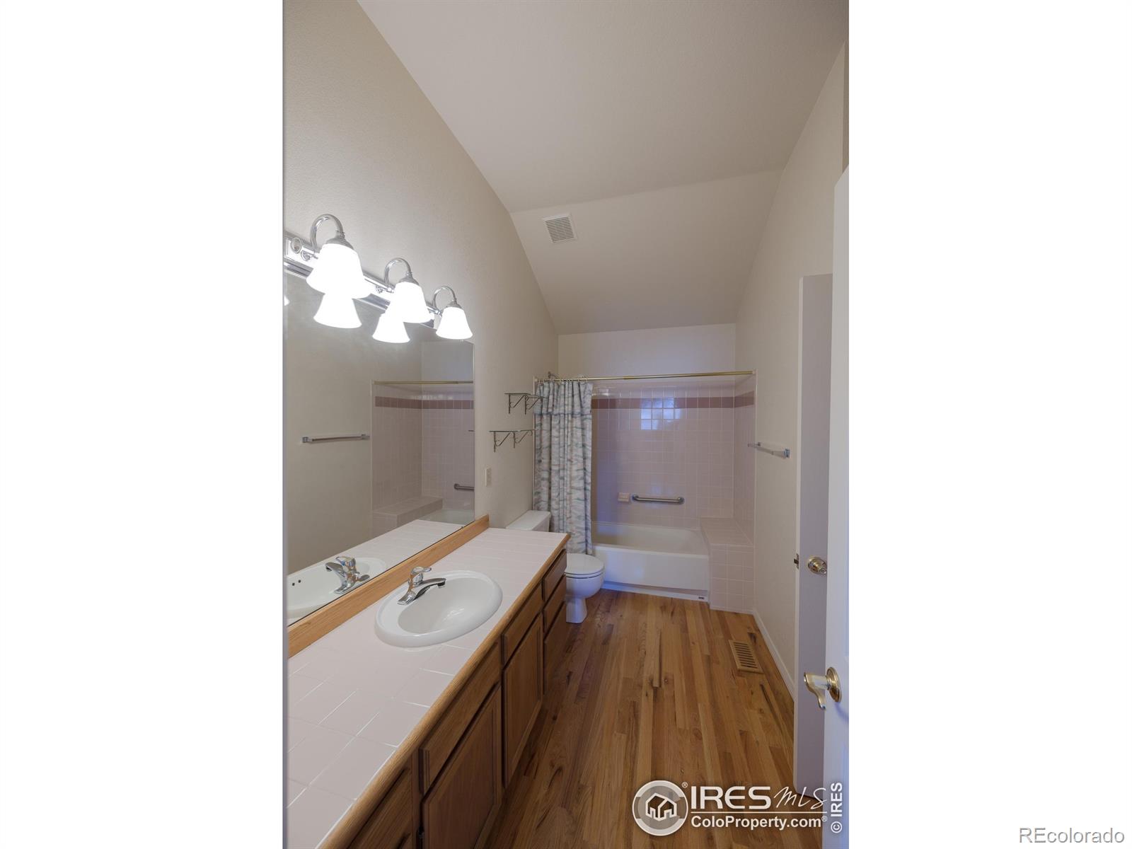 MLS Image #10 for 322  diamond circle,louisville, Colorado
