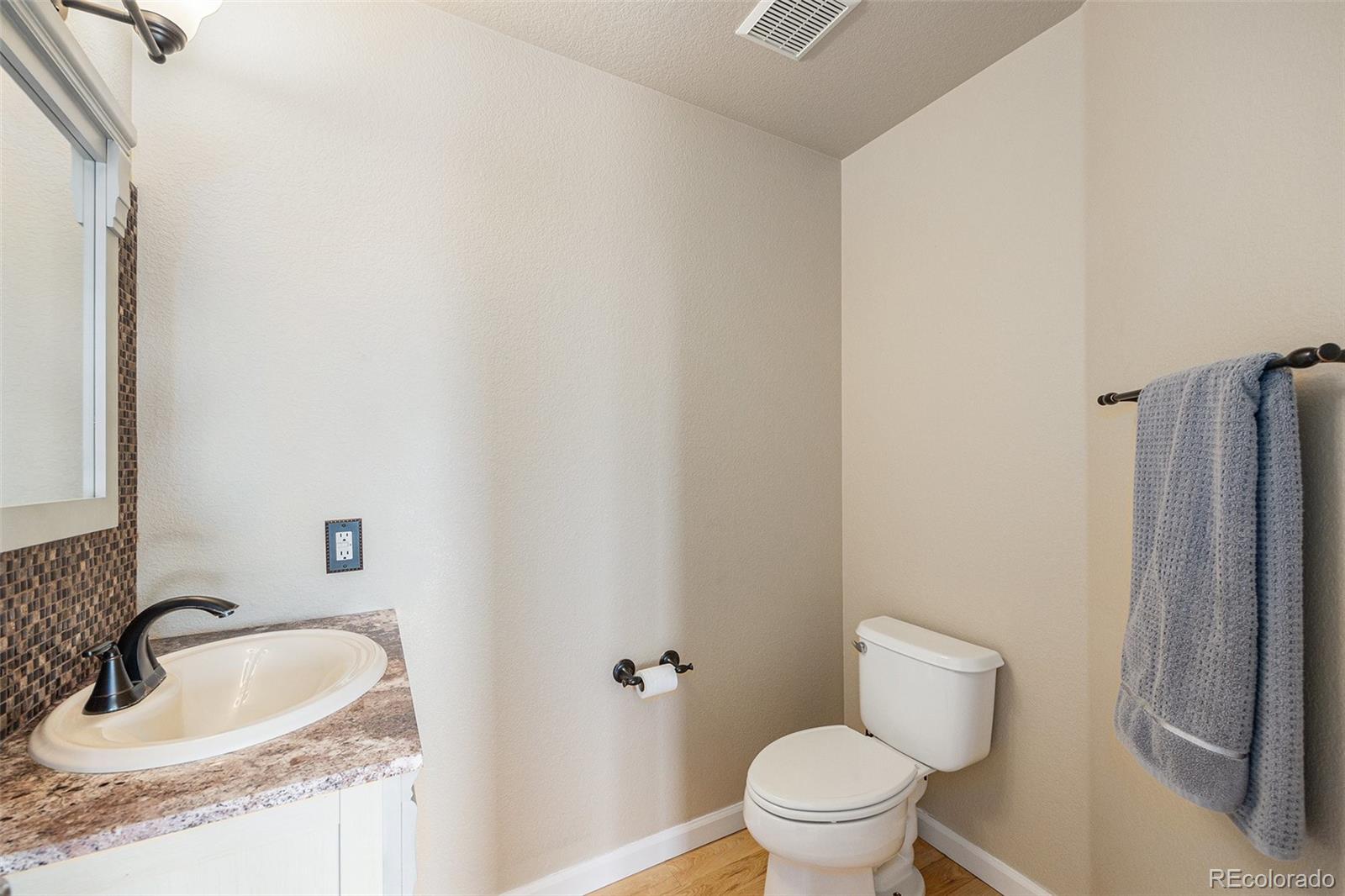 MLS Image #11 for 6833 e 115th avenue,thornton, Colorado