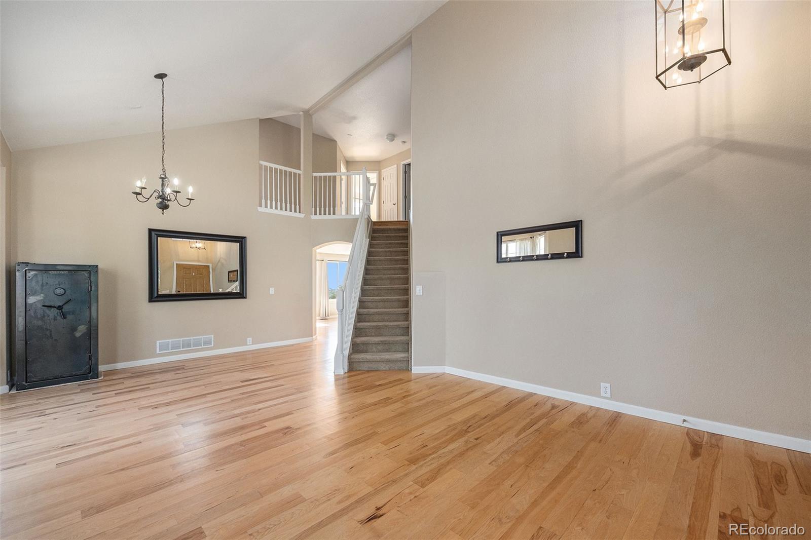 MLS Image #3 for 6833 e 115th avenue,thornton, Colorado