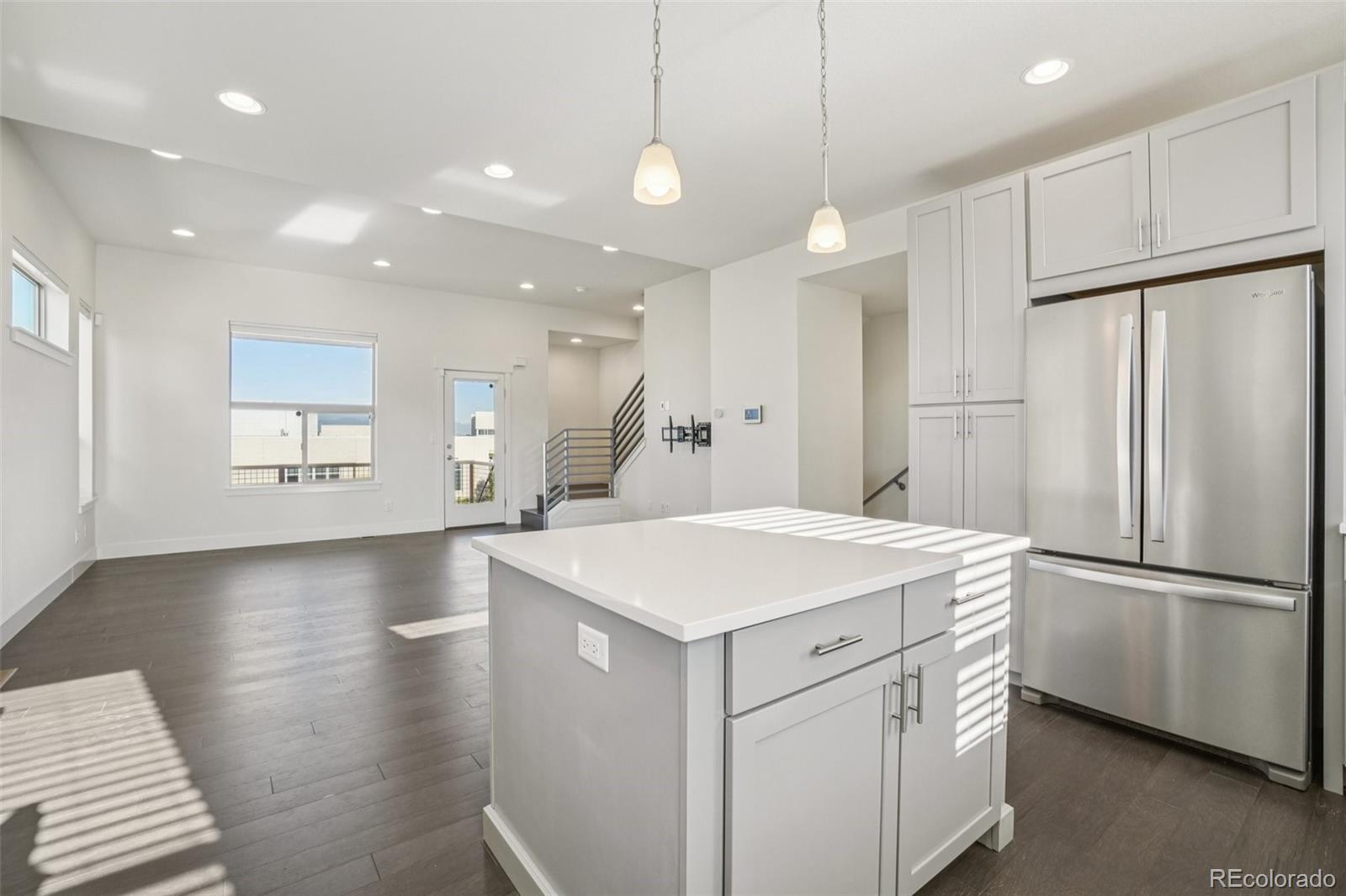 MLS Image #14 for 5668  galena street,denver, Colorado