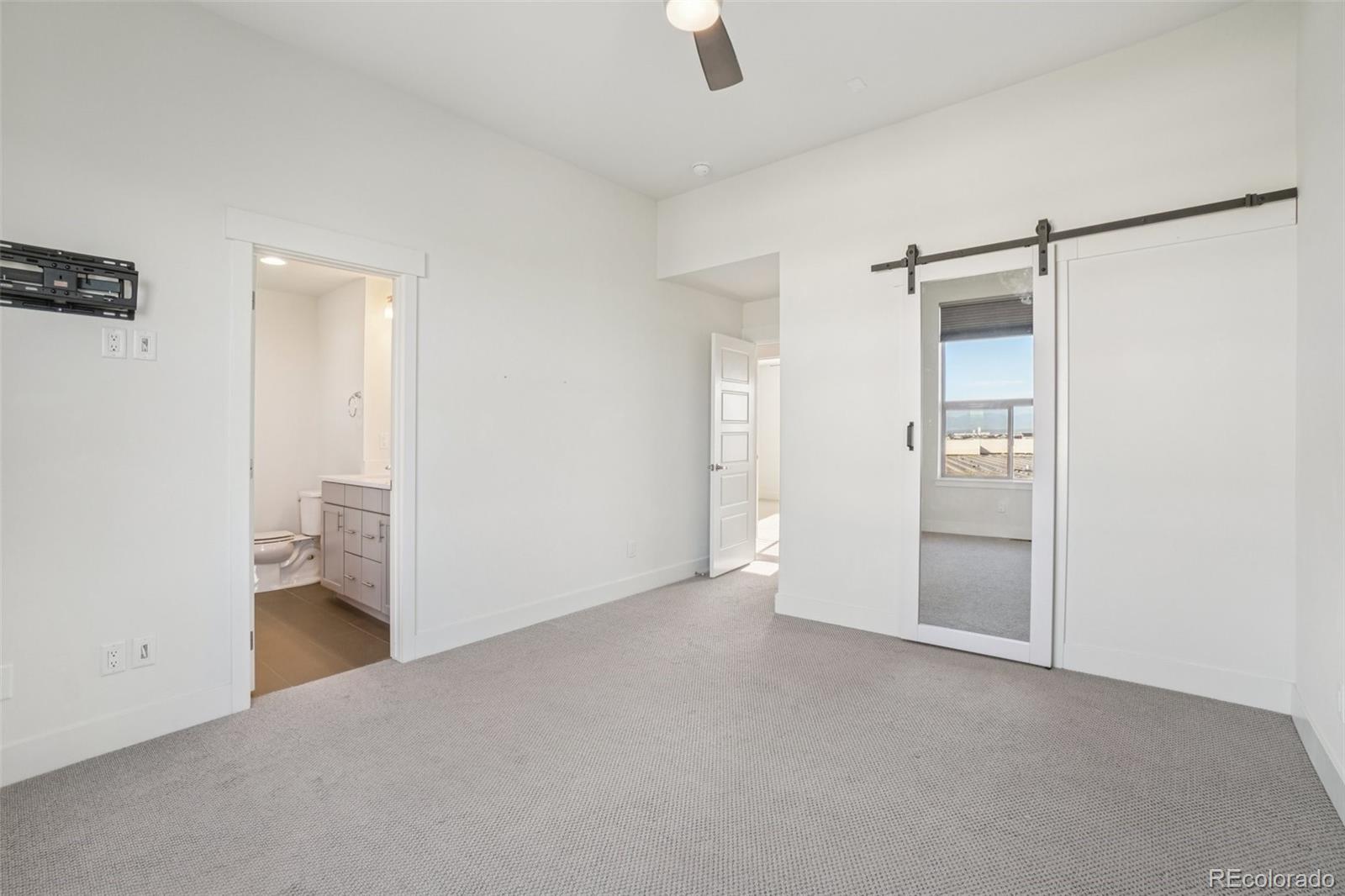 MLS Image #27 for 5668  galena street,denver, Colorado