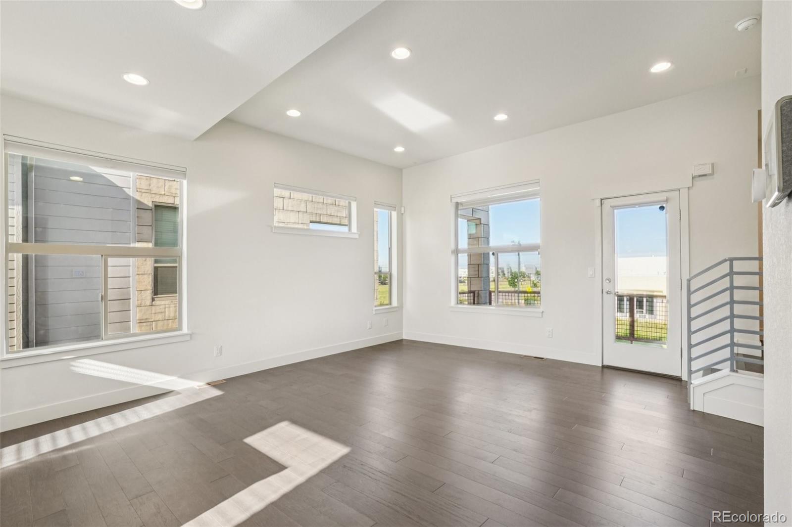 MLS Image #9 for 5668  galena street,denver, Colorado