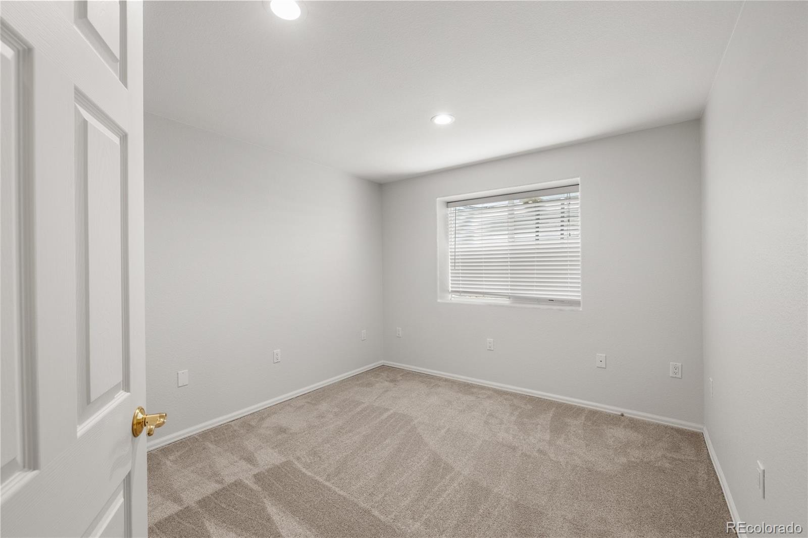 MLS Image #30 for 23421 e long place,aurora, Colorado