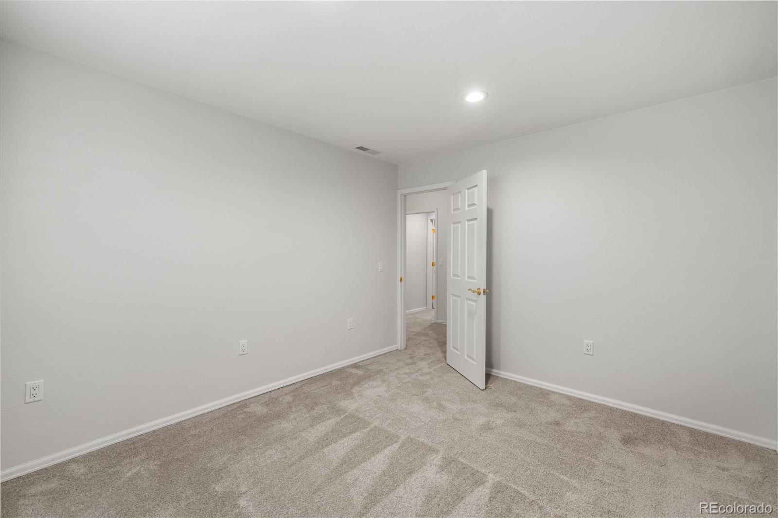MLS Image #31 for 23421 e long place,aurora, Colorado